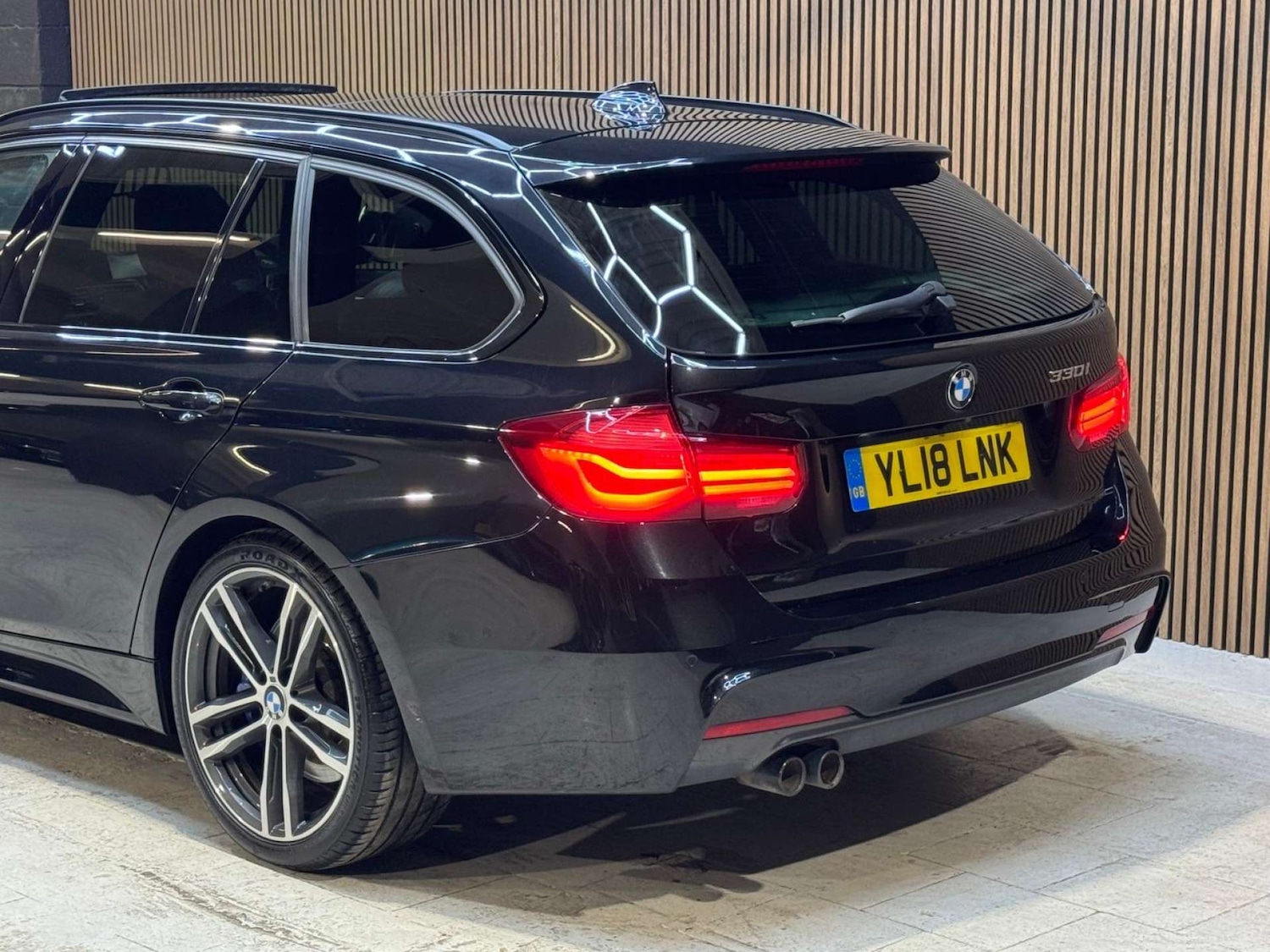 Used BMW 3 Series 2018 for sale - 77136396: Photo 30