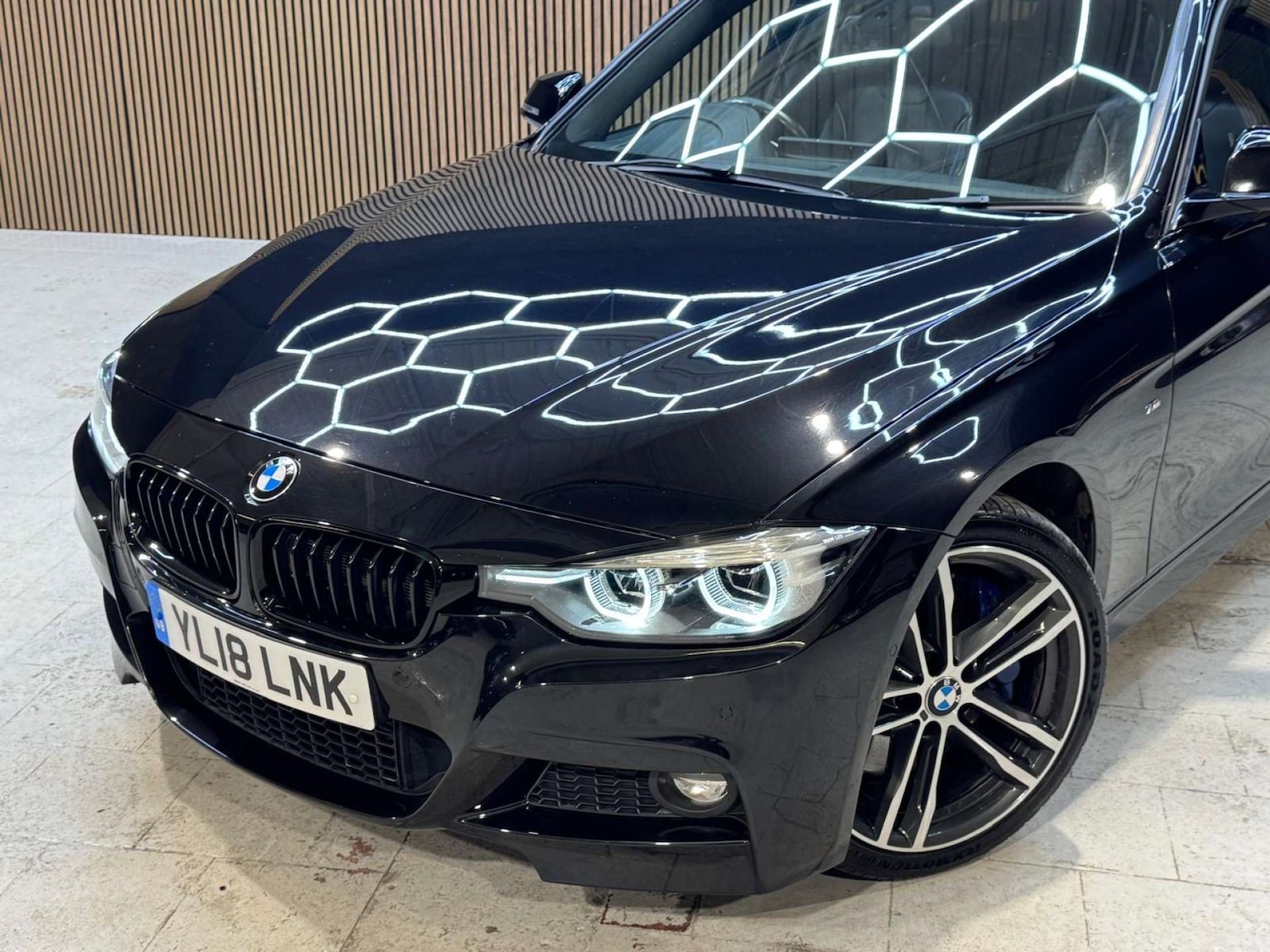 Used BMW 3 Series 2018 for sale - 77136396: Photo 35