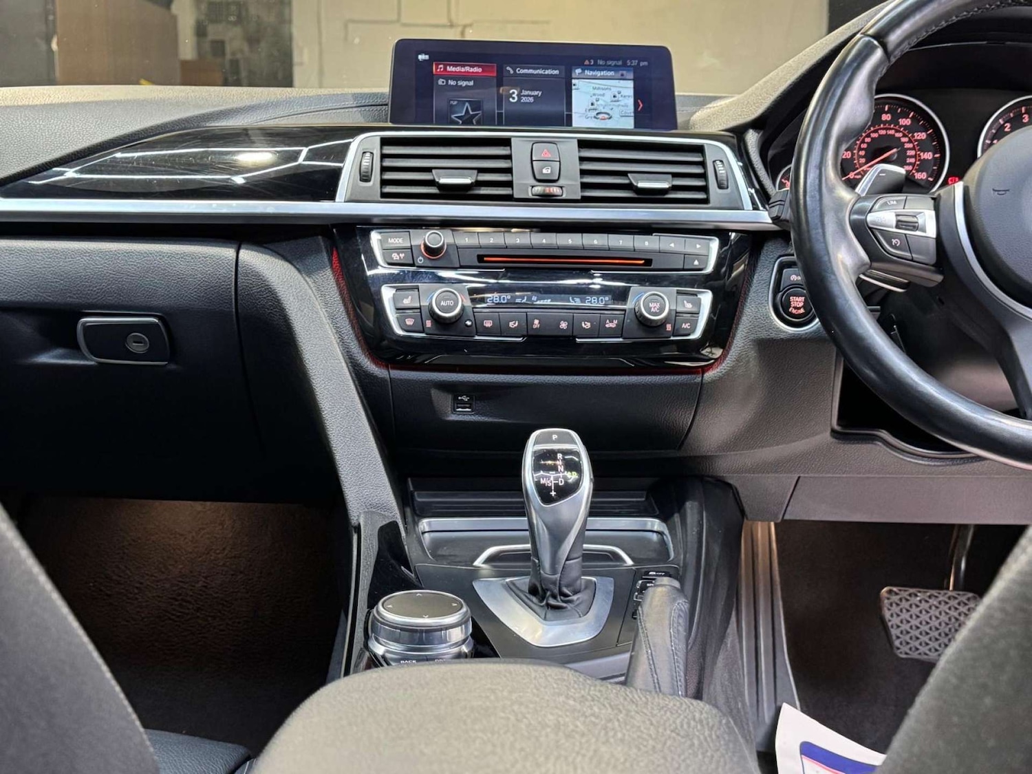 Used BMW 3 Series 2018 for sale - 77136396: Photo 46