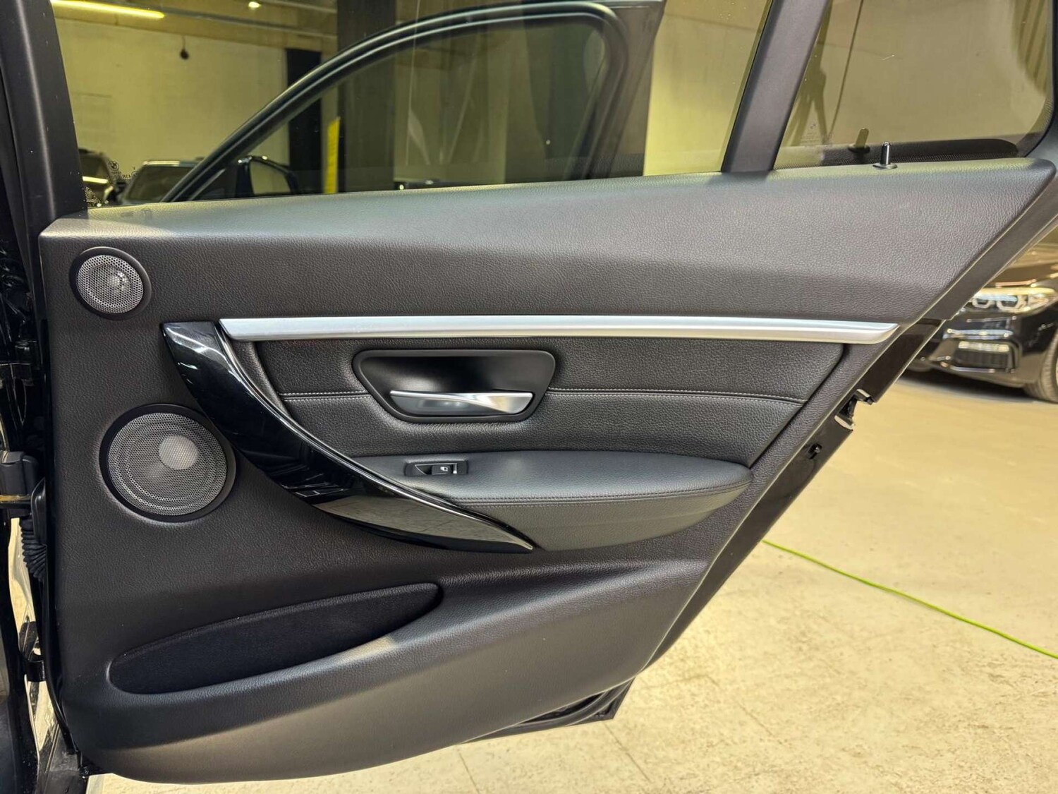 Used BMW 3 Series 2018 for sale - 77136396: Photo 66