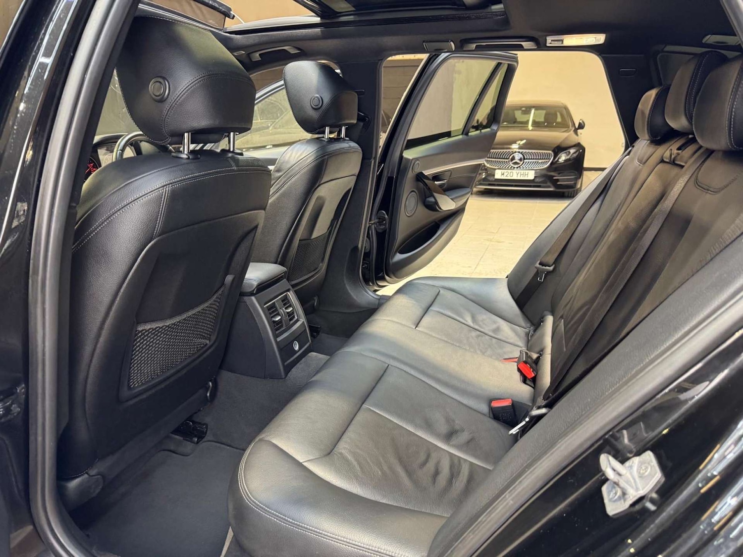 Used BMW 3 Series 2018 for sale - 77136396: Photo 68