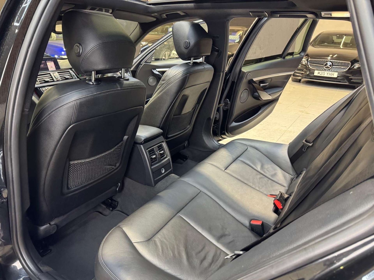 Used BMW 3 Series 2018 for sale - 77136396: Photo 69