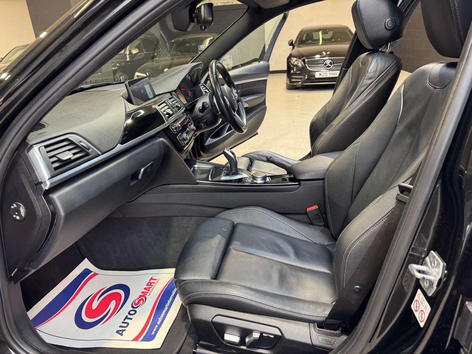 Used BMW 3 Series 2018 for sale - 77136396: Photo 76