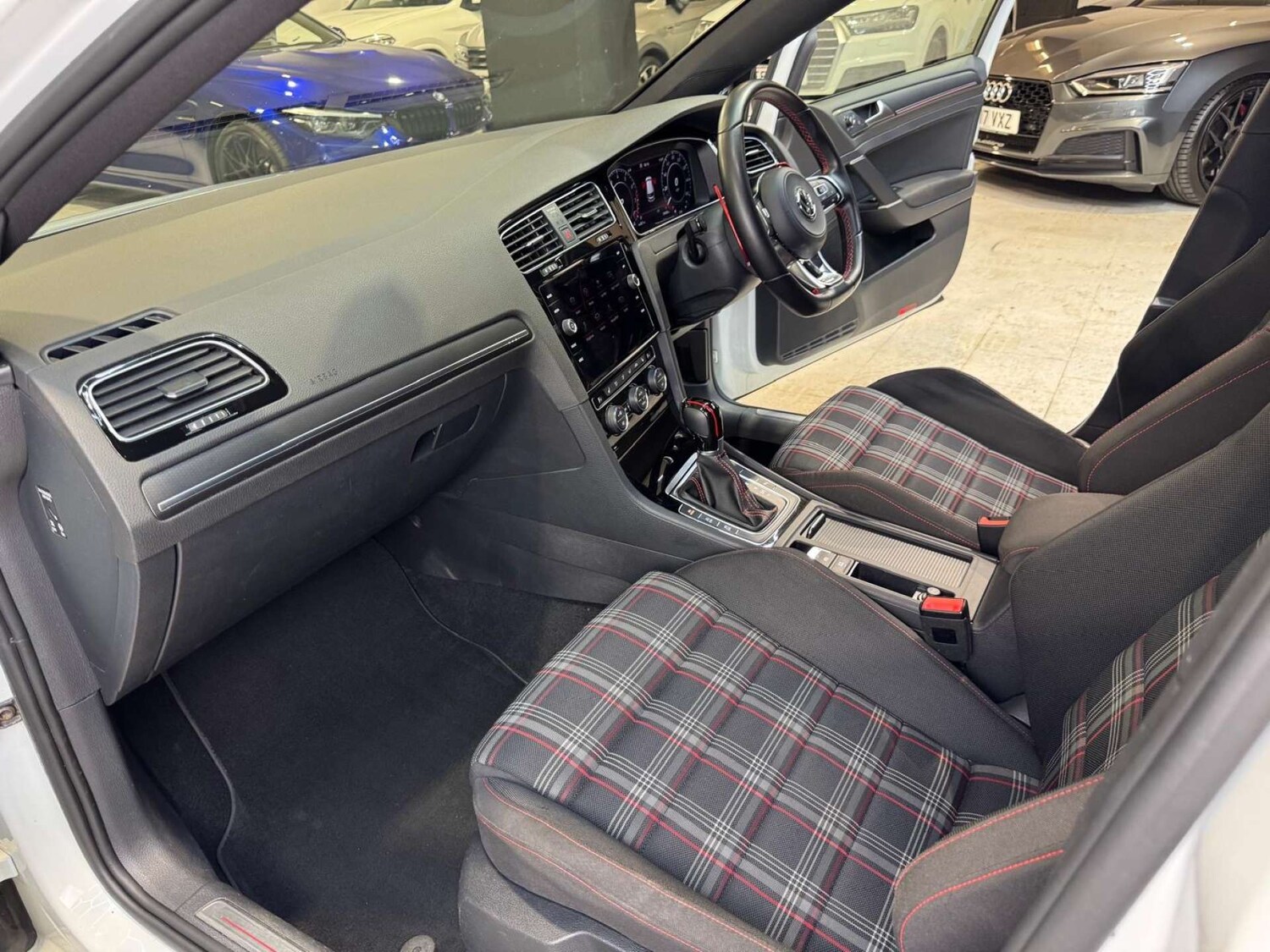 Used Volkswagen Golf 2019 for sale - 76281748: Photo 57