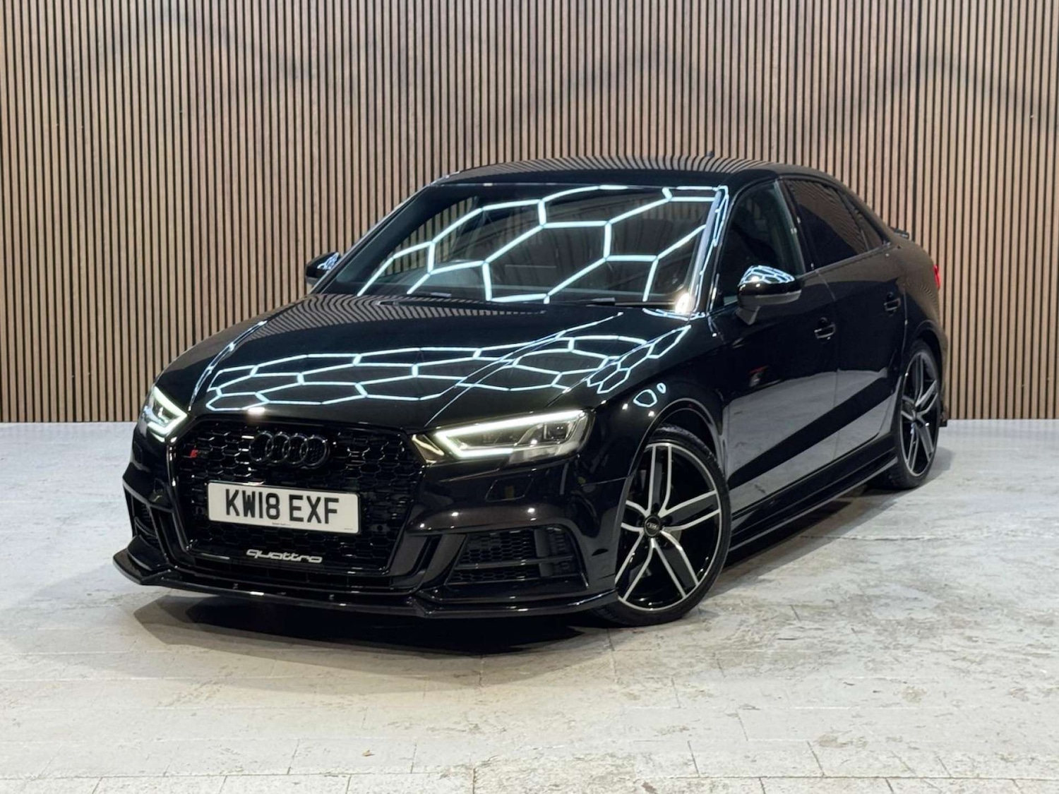 Used Audi A3 2018 for sale - 76830871: Photo 4