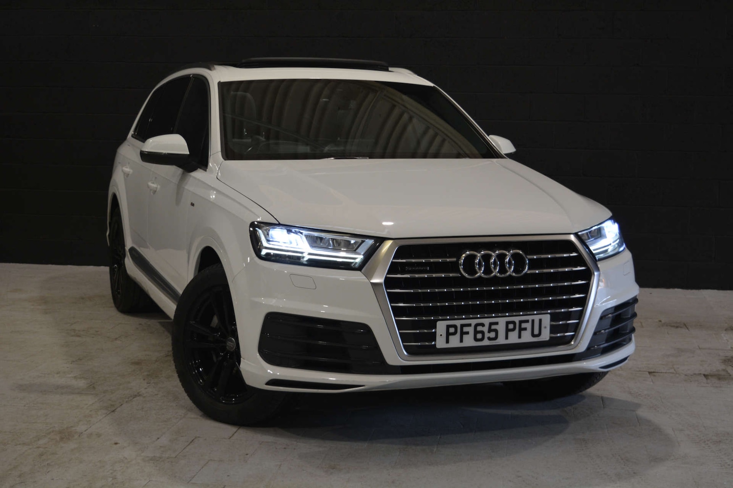 Used Audi Q7 2015 for sale - 76881614: Photo 1