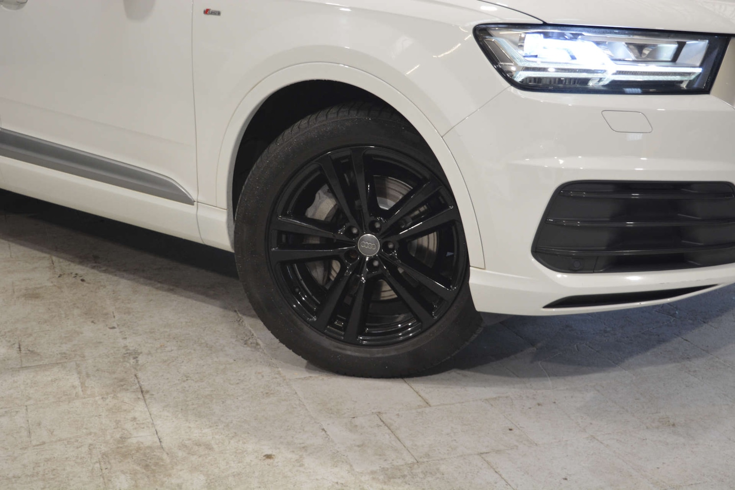 Used Audi Q7 2015 for sale - 76881614: Photo 11