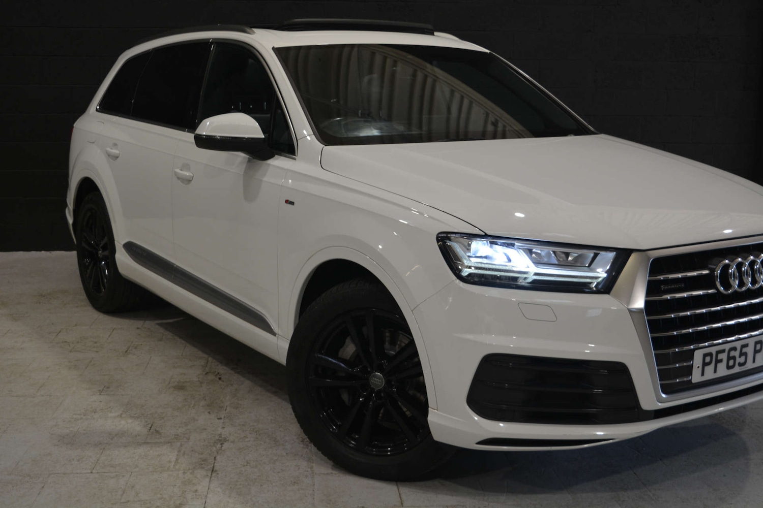 Used Audi Q7 2015 for sale - 76881614: Photo 13