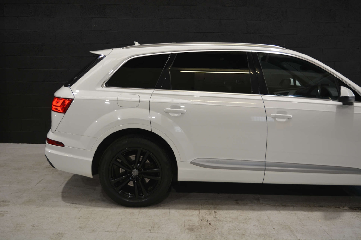 Used Audi Q7 2015 for sale - 76881614: Photo 16