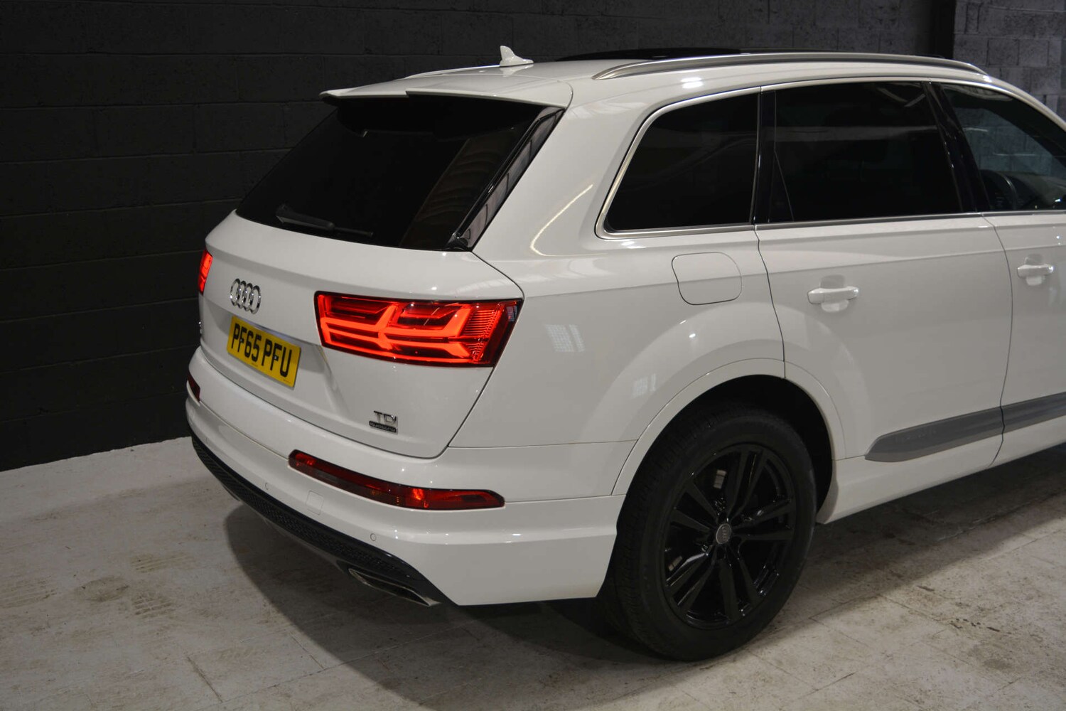 Used Audi Q7 2015 for sale - 76881614: Photo 17