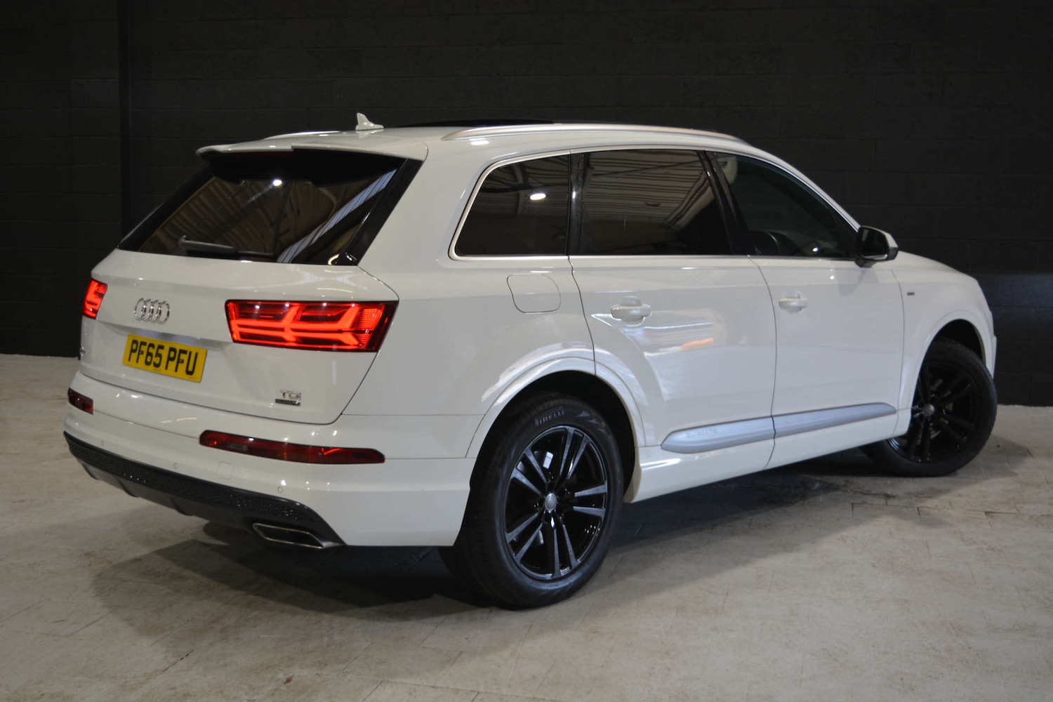 Used Audi Q7 2015 for sale - 76881614: Photo 21