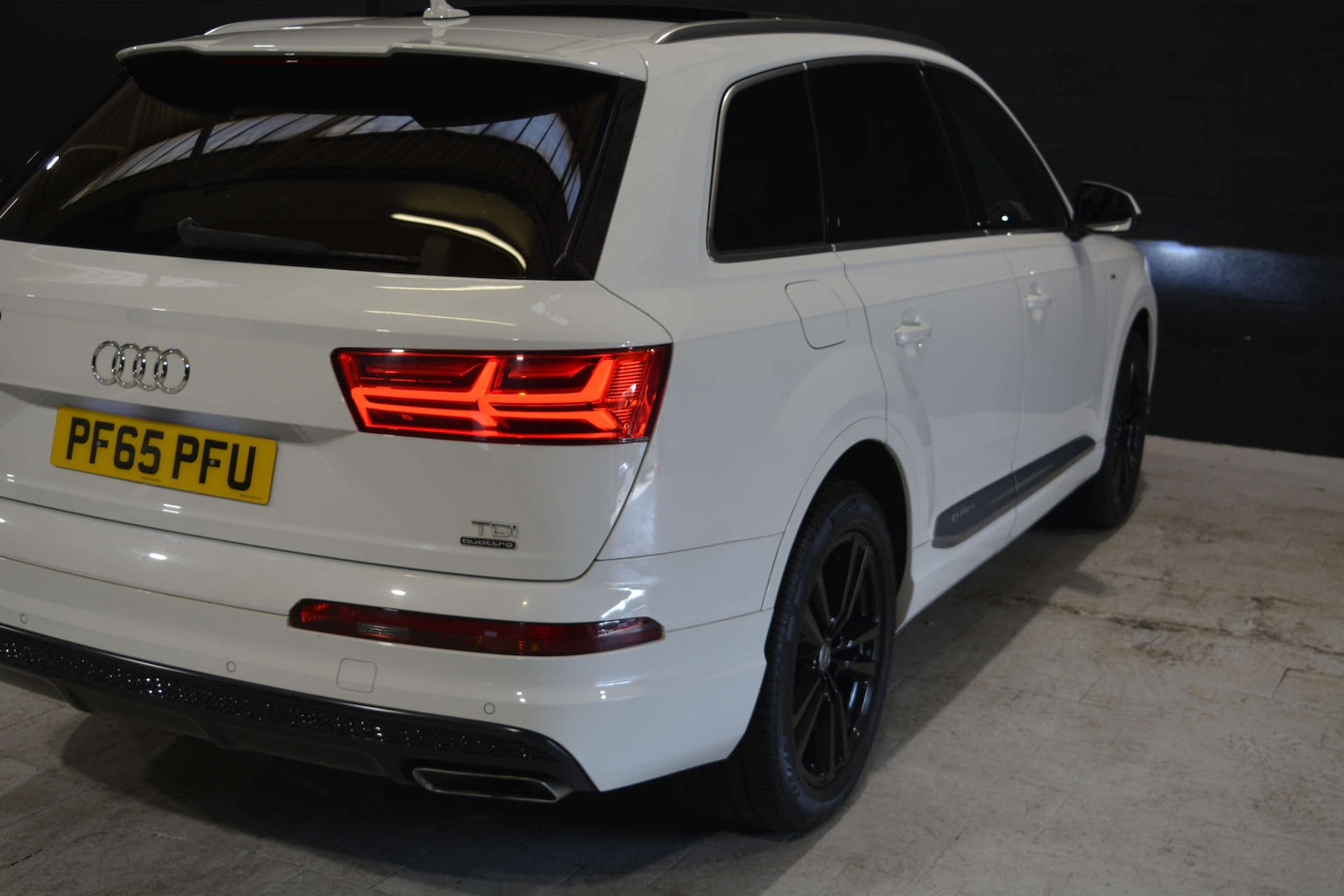 Used Audi Q7 2015 for sale - 76881614: Photo 28