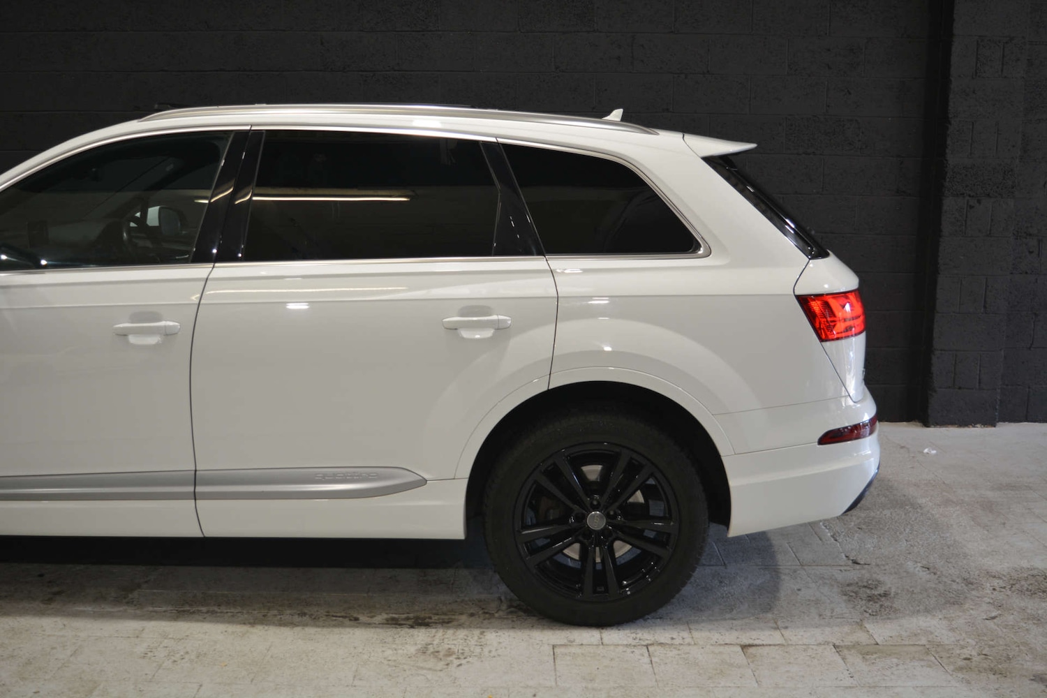 Used Audi Q7 2015 for sale - 76881614: Photo 34