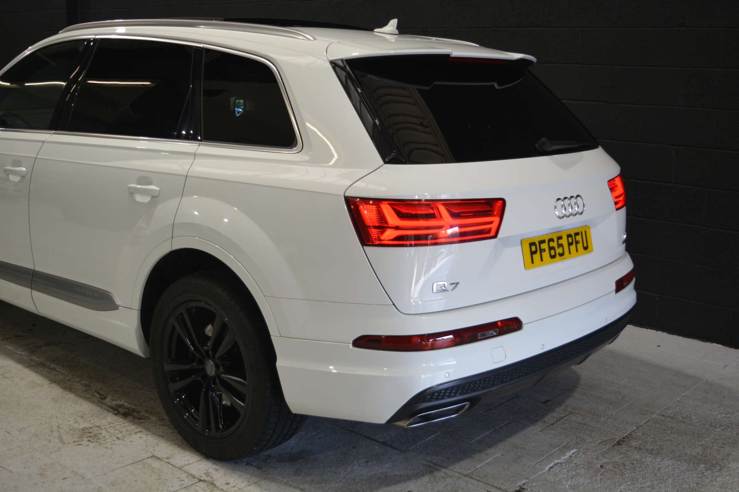 Used Audi Q7 2015 for sale - 76881614: Photo 35