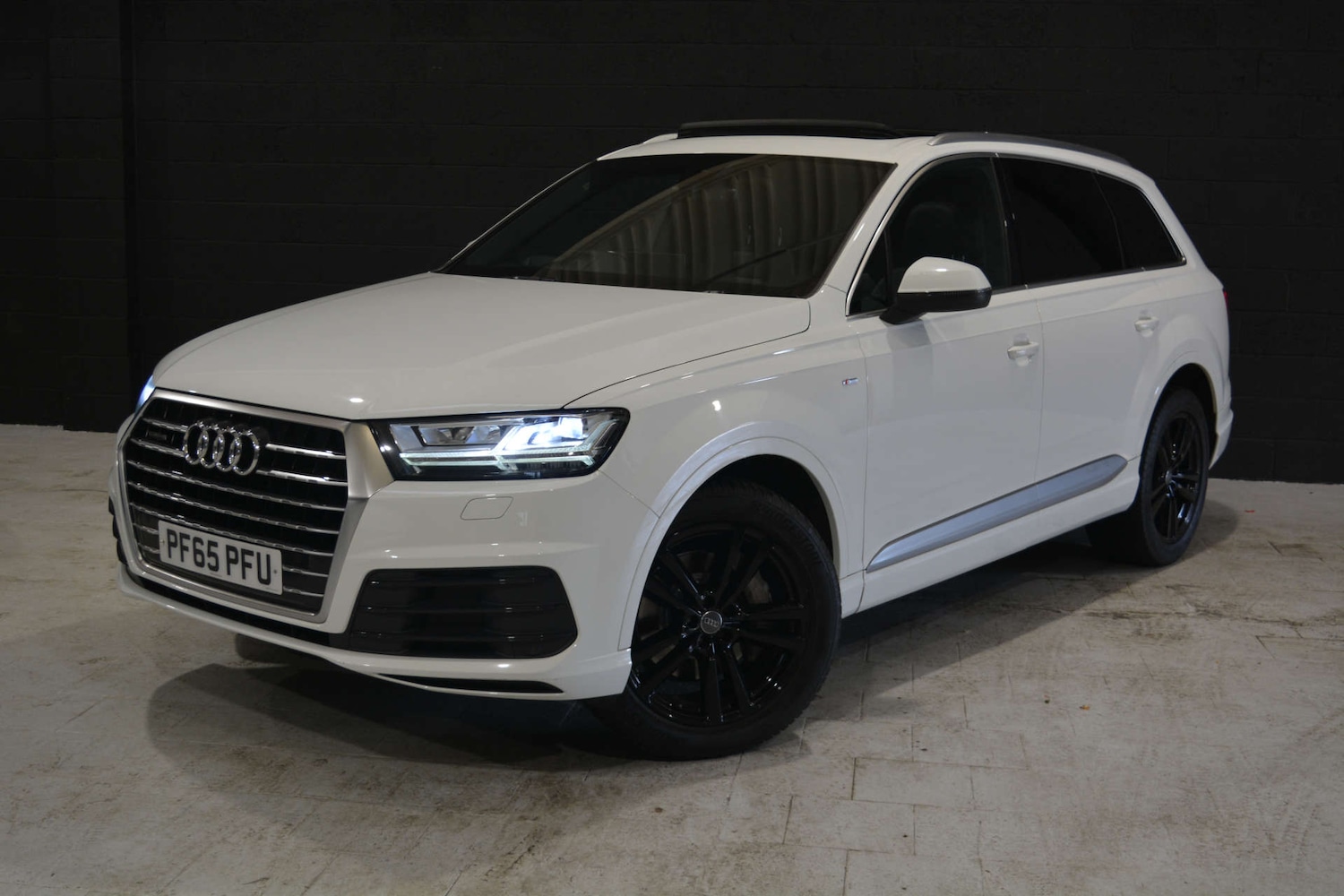Used Audi Q7 2015 for sale - 76881614: Photo 36