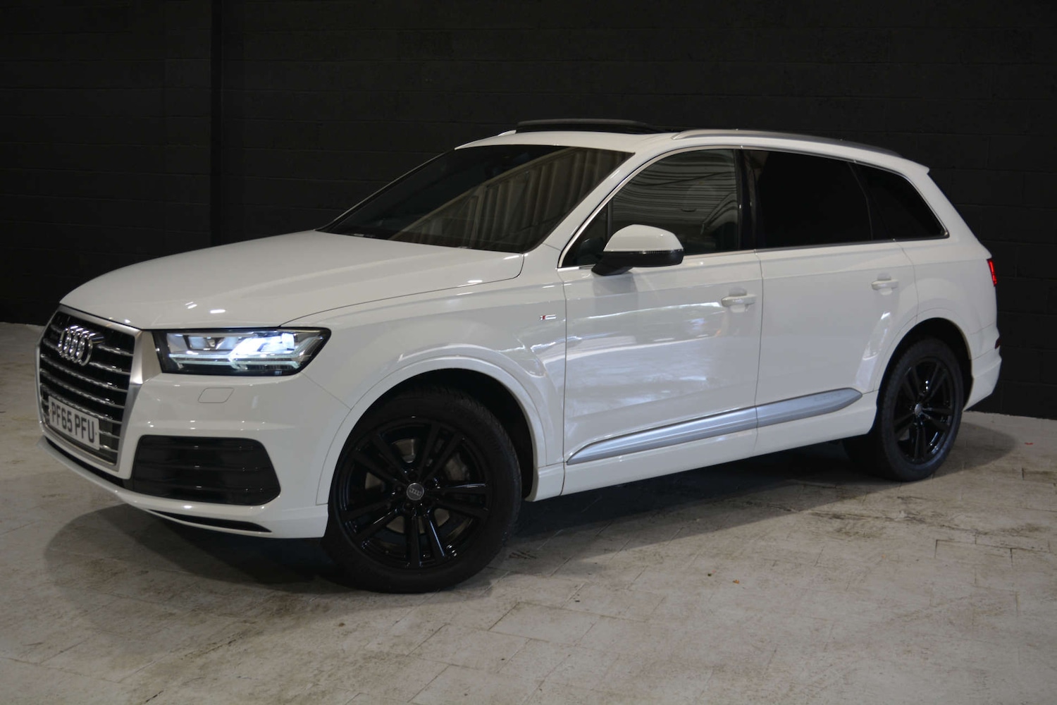 Used Audi Q7 2015 for sale - 76881614: Photo 37