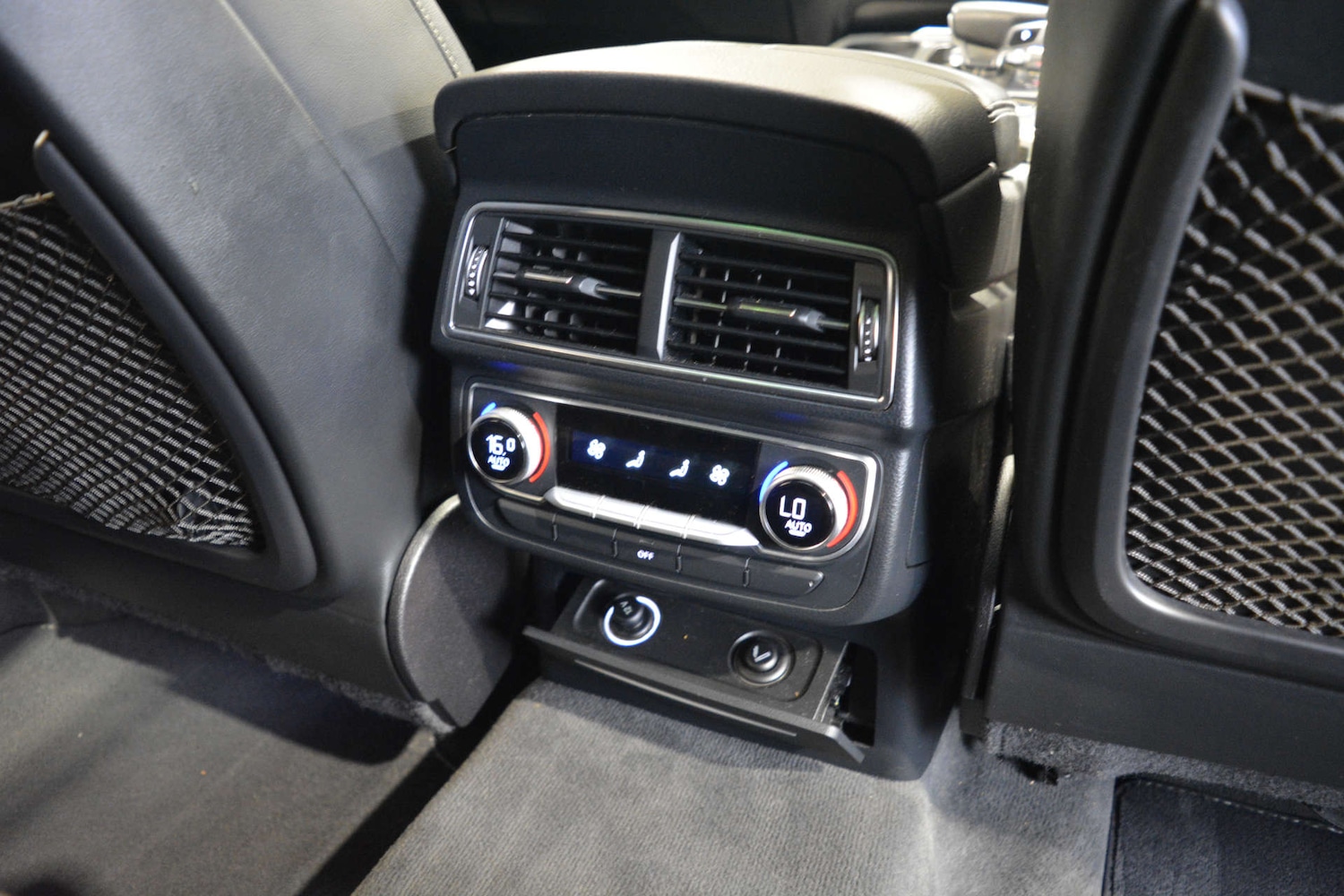 Used Audi Q7 2015 for sale - 76881614: Photo 47