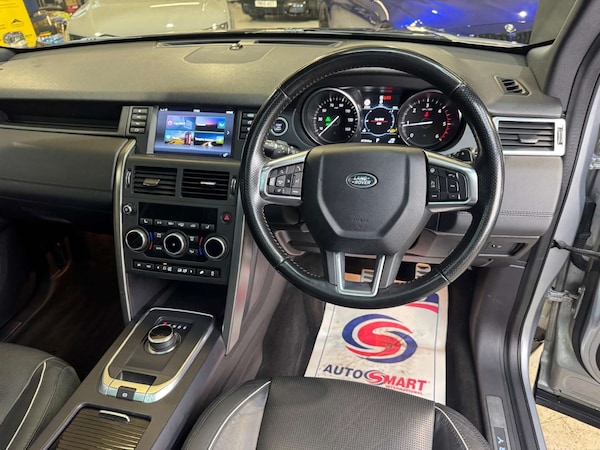 Used Land Rover Discovery Sport 2017 for sale - 76319711: Photo 12