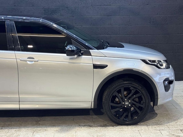 Used Land Rover Discovery Sport 2017 for sale - 76319711: Photo 14