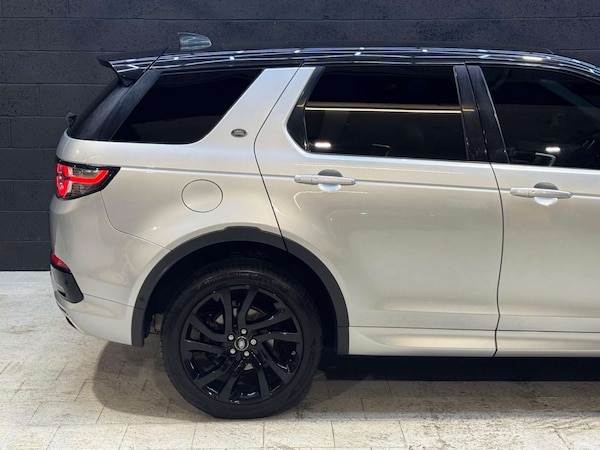 Used Land Rover Discovery Sport 2017 for sale - 76319711: Photo 15