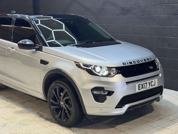 Used Land Rover Discovery Sport 2017 for sale - 76319711: Photo 17