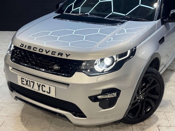 Used Land Rover Discovery Sport 2017 for sale - 76319711: Photo 31