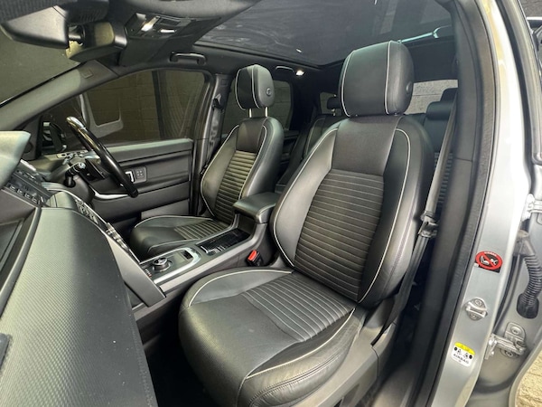 Used Land Rover Discovery Sport 2017 for sale - 76319711: Photo 80
