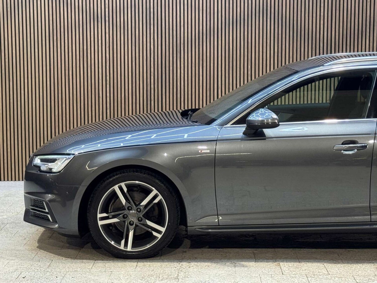 Used Audi A4 2016 for sale - 77310963: Photo 29