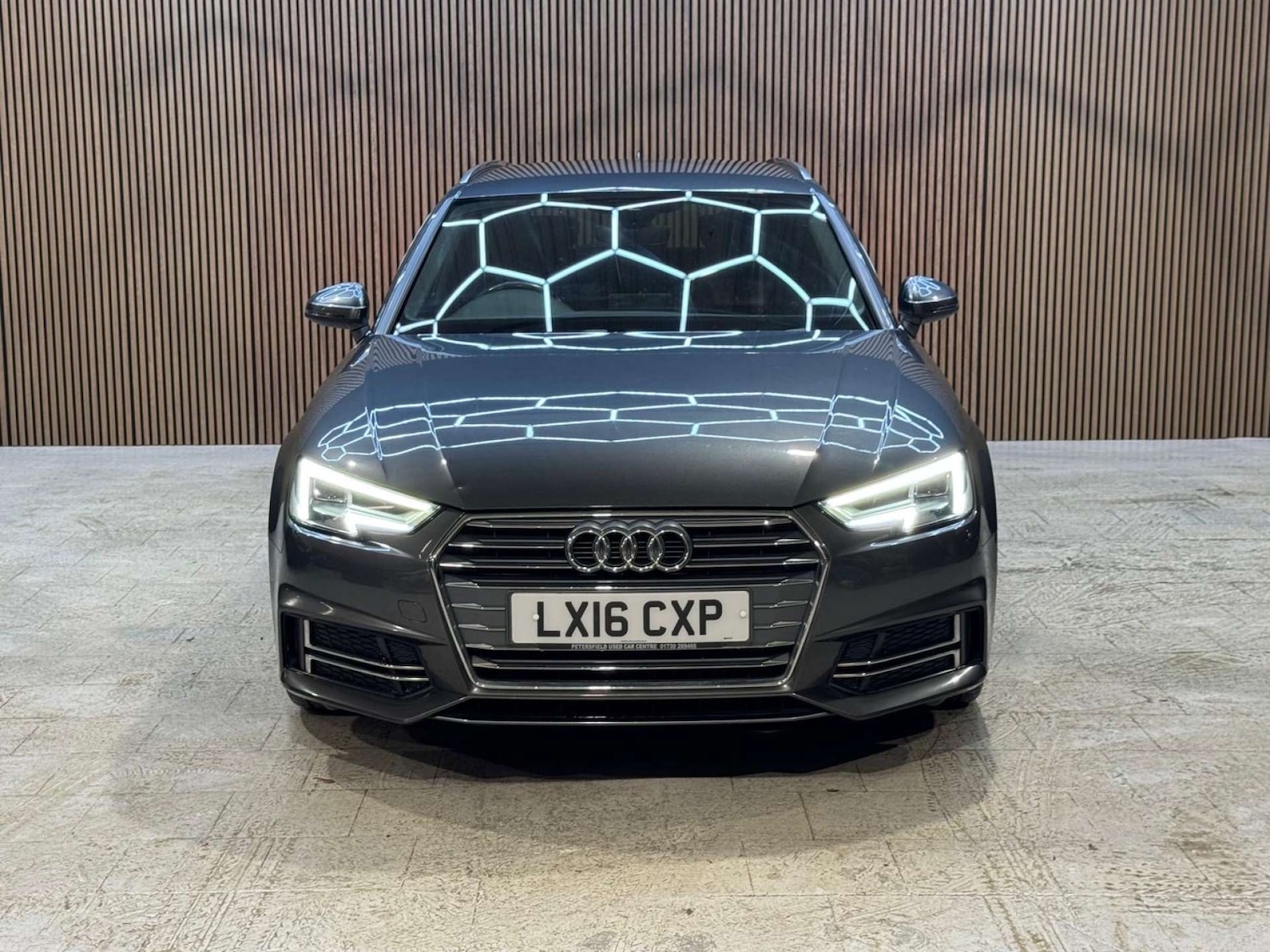 Used Audi A4 2016 for sale - 77310963: Photo 39