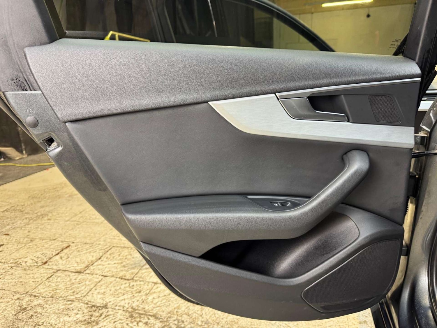 Used Audi A4 2016 for sale - 77310963: Photo 63