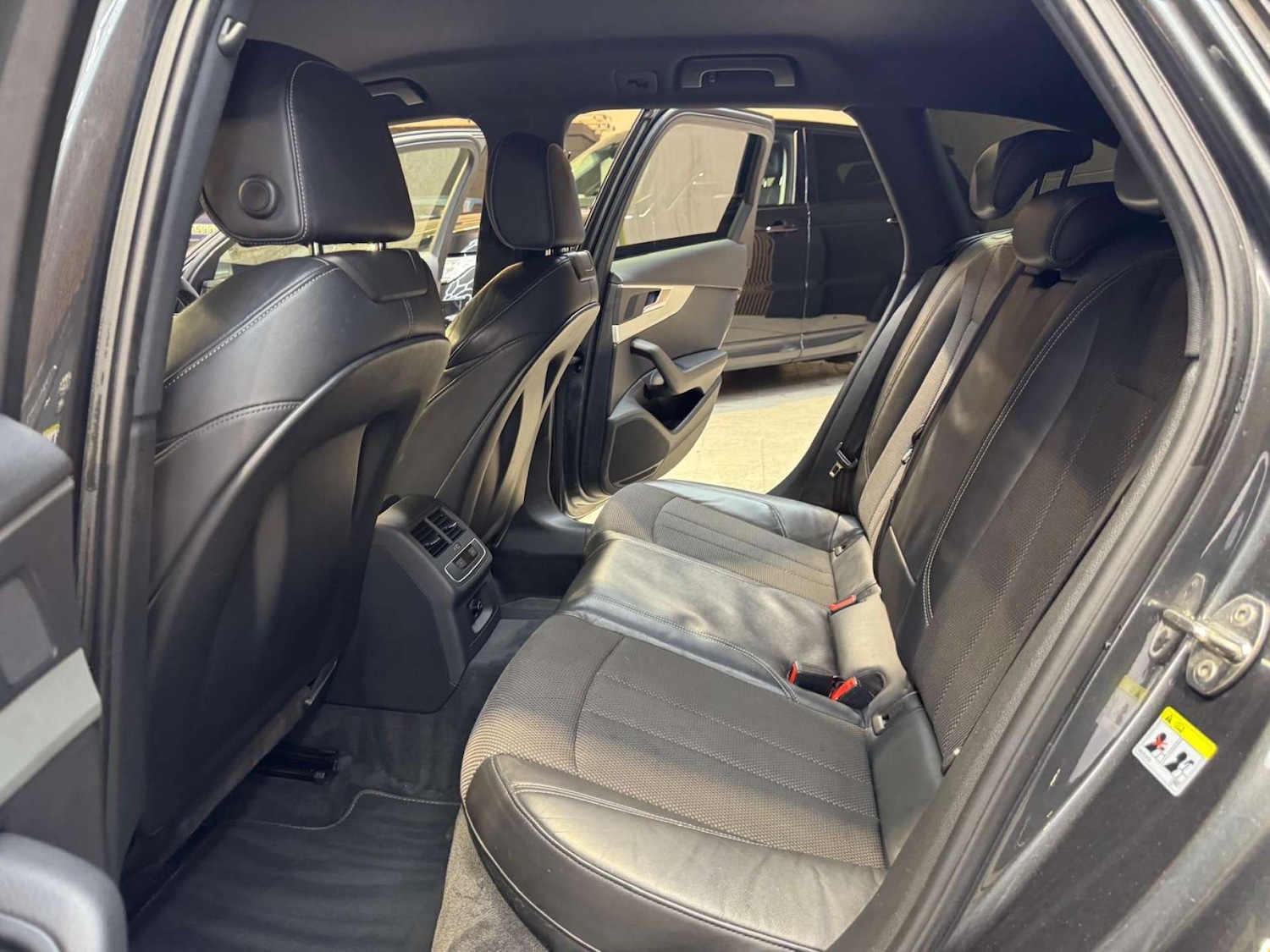 Used Audi A4 2016 for sale - 77310963: Photo 65