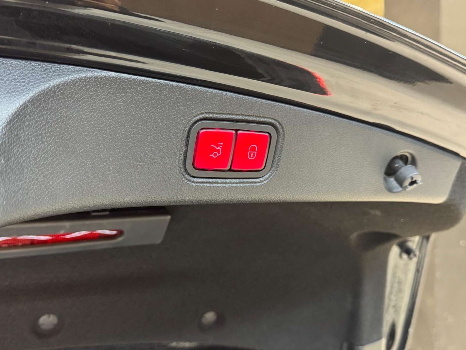 Used Mercedes-Benz E Class 2018 for sale - 76830953: Photo 39