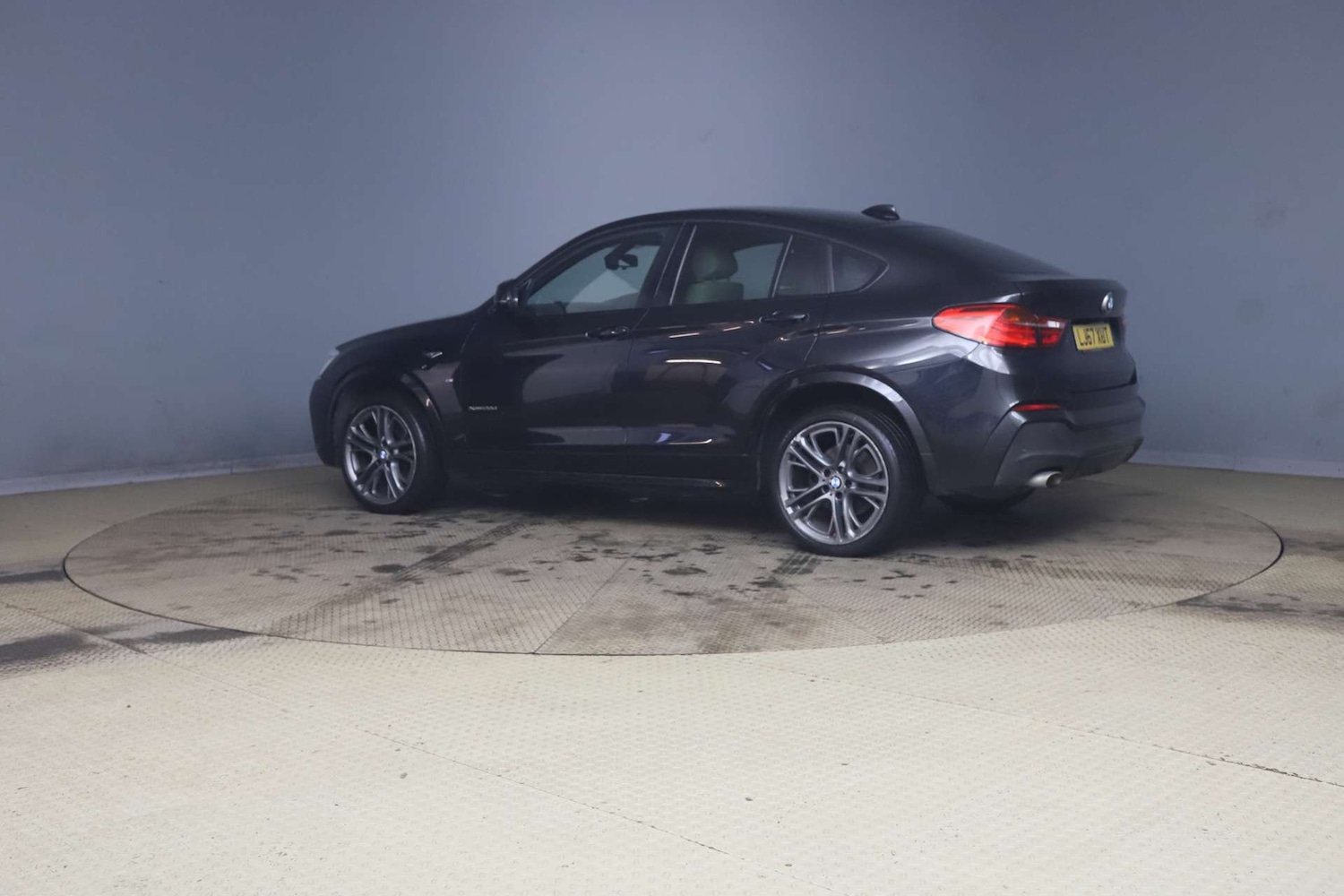 Used BMW X4 2017 for sale - 77207704: Photo 5