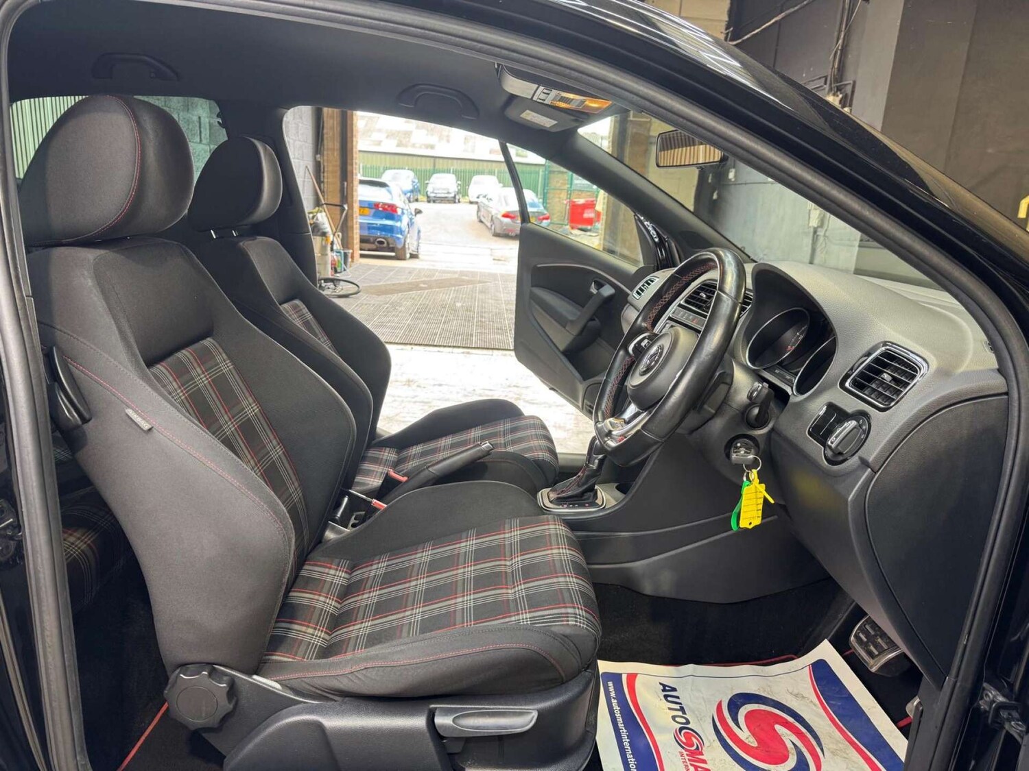 Used Volkswagen Polo 2016 for sale - 78172533: Photo 40