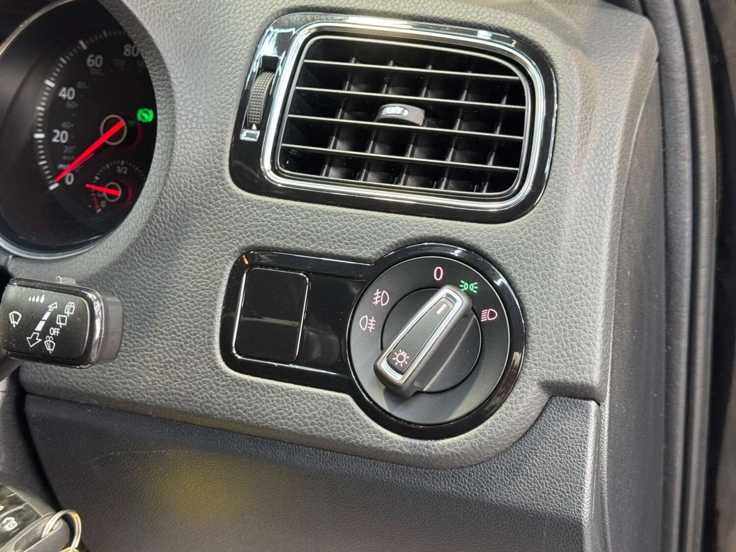 Used Volkswagen Polo 2016 for sale - 78172533: Photo 48