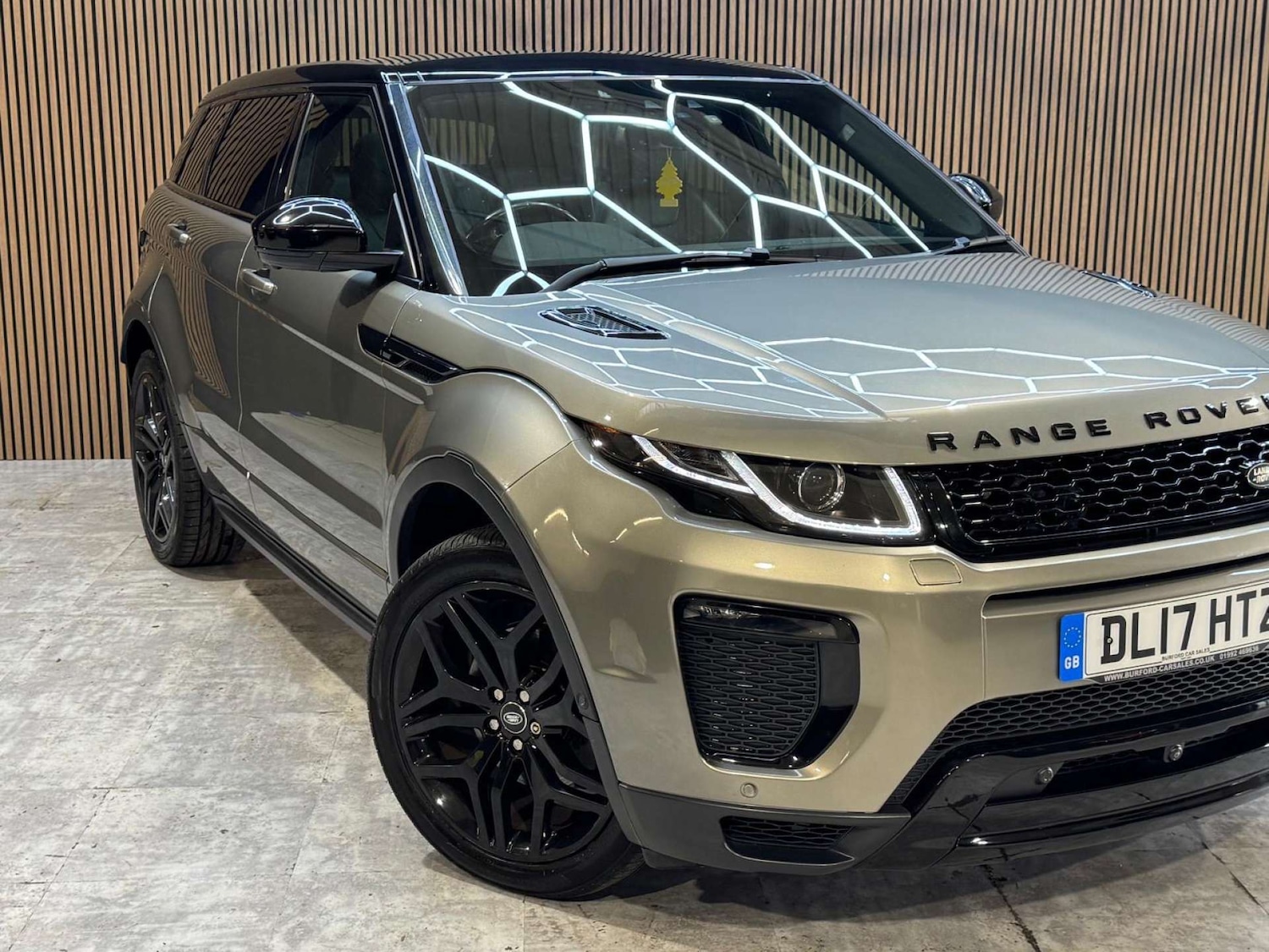 Used Land Rover Range Rover Evoque 2017 for sale - 77802718: Photo 12