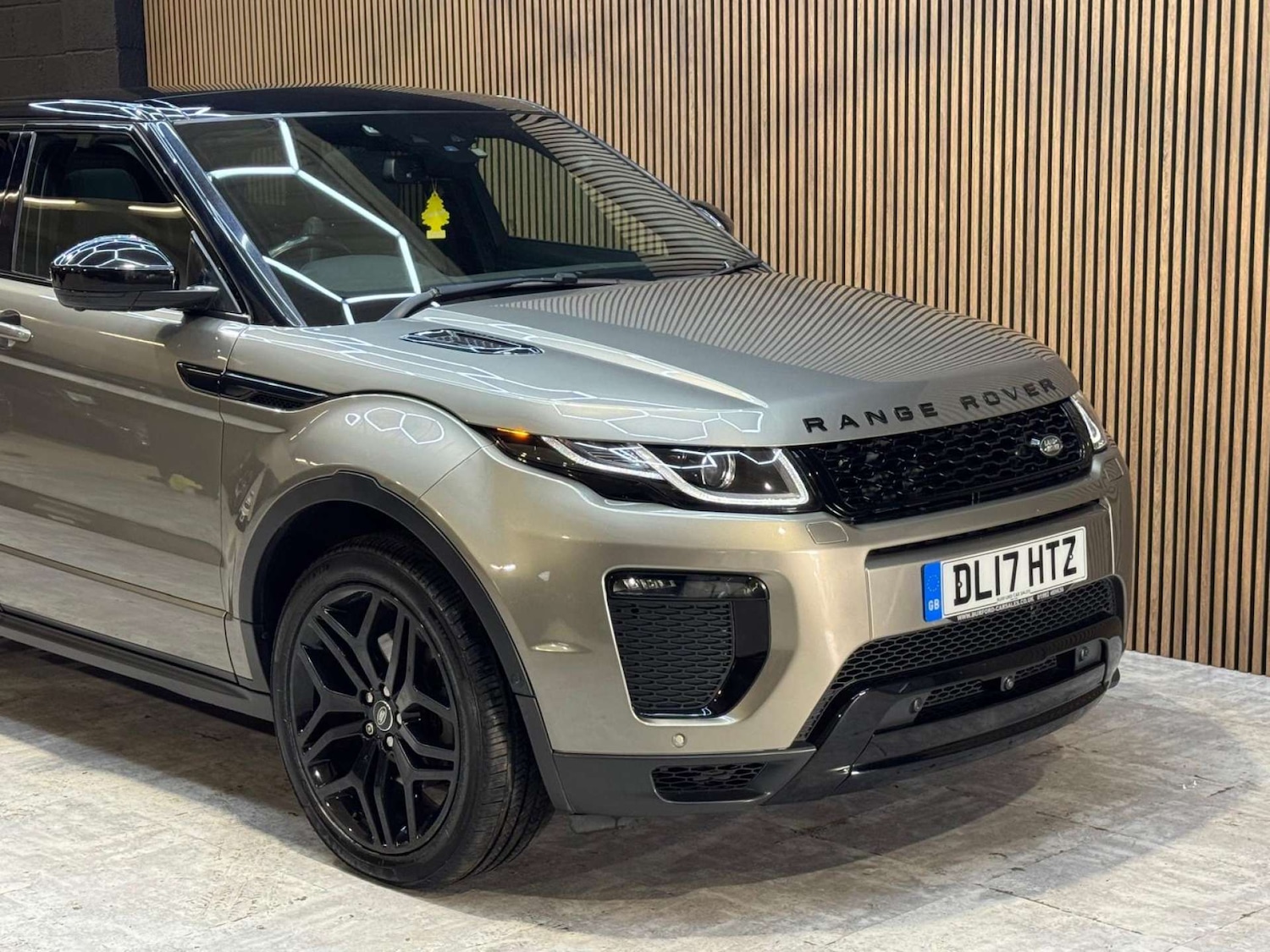 Used Land Rover Range Rover Evoque 2017 for sale - 77802718: Photo 17