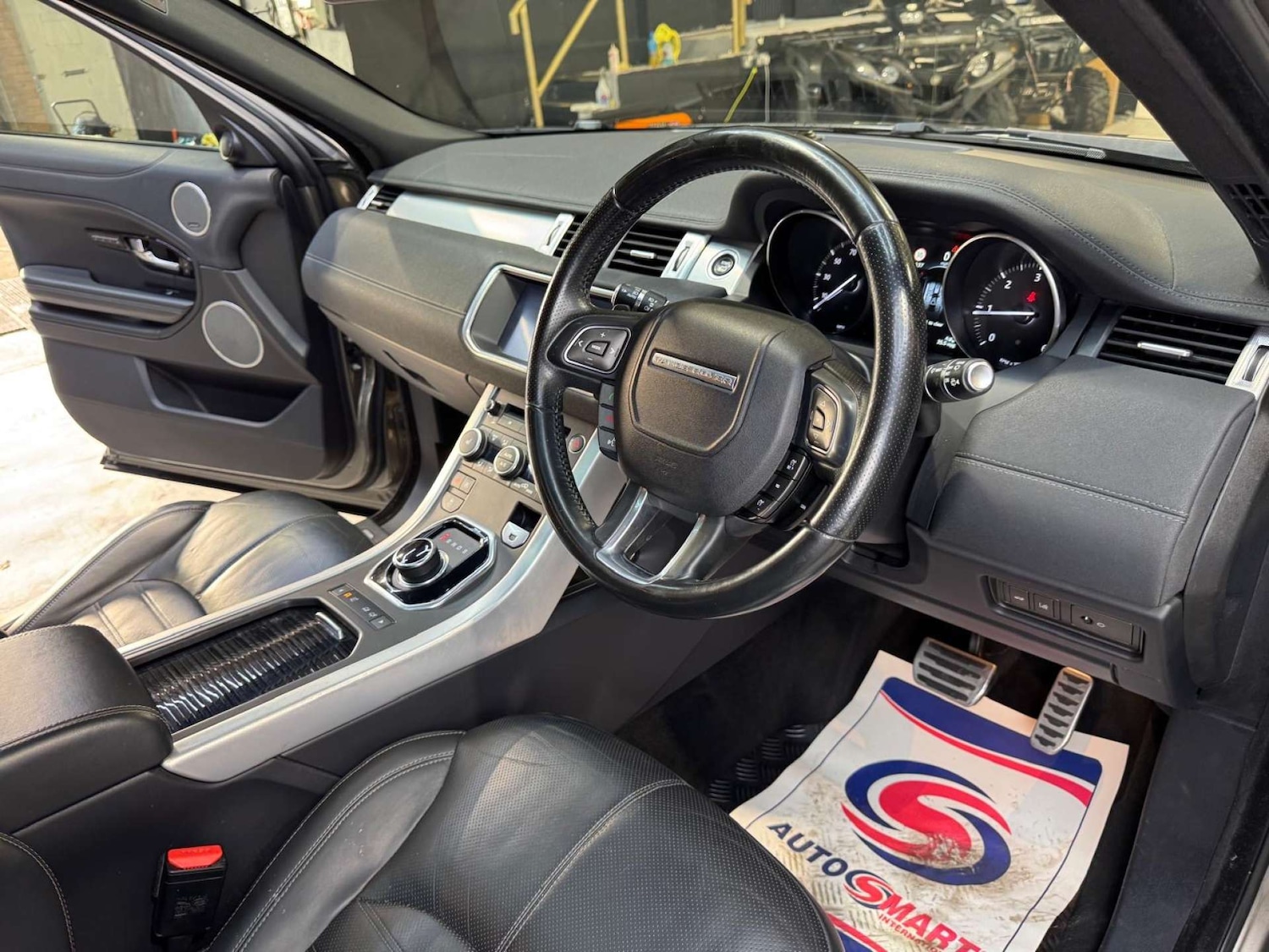 Used Land Rover Range Rover Evoque 2017 for sale - 77802718: Photo 3