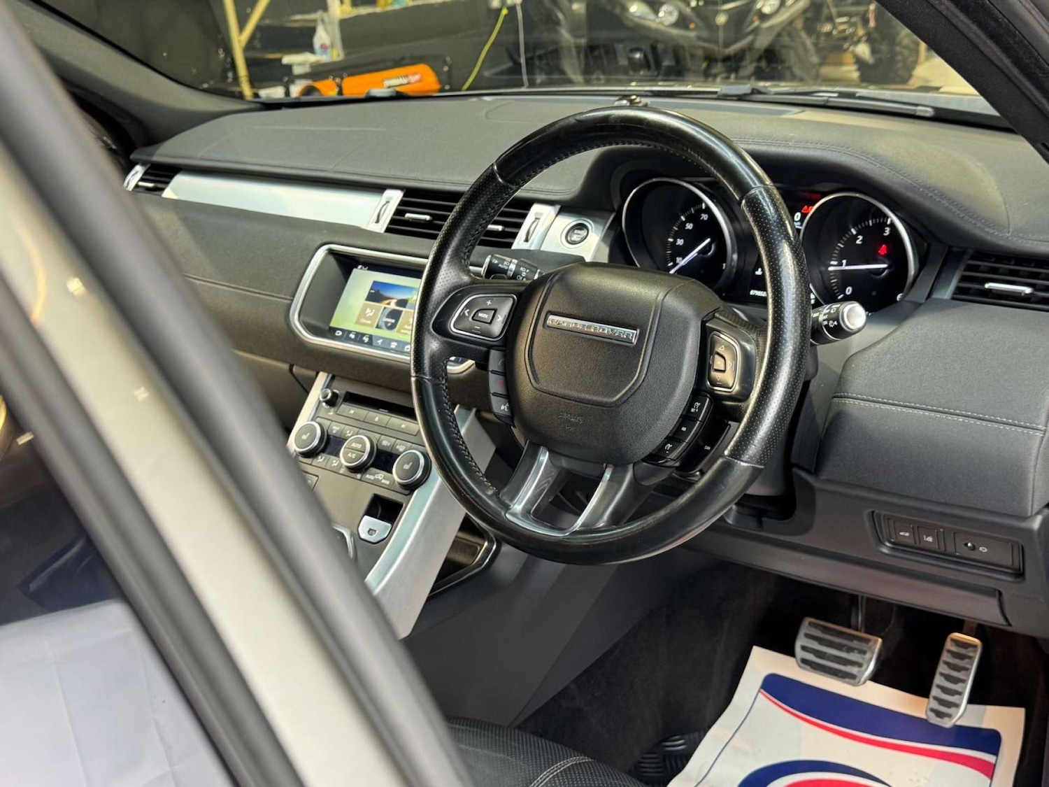 Used Land Rover Range Rover Evoque 2017 for sale - 77802718: Photo 47