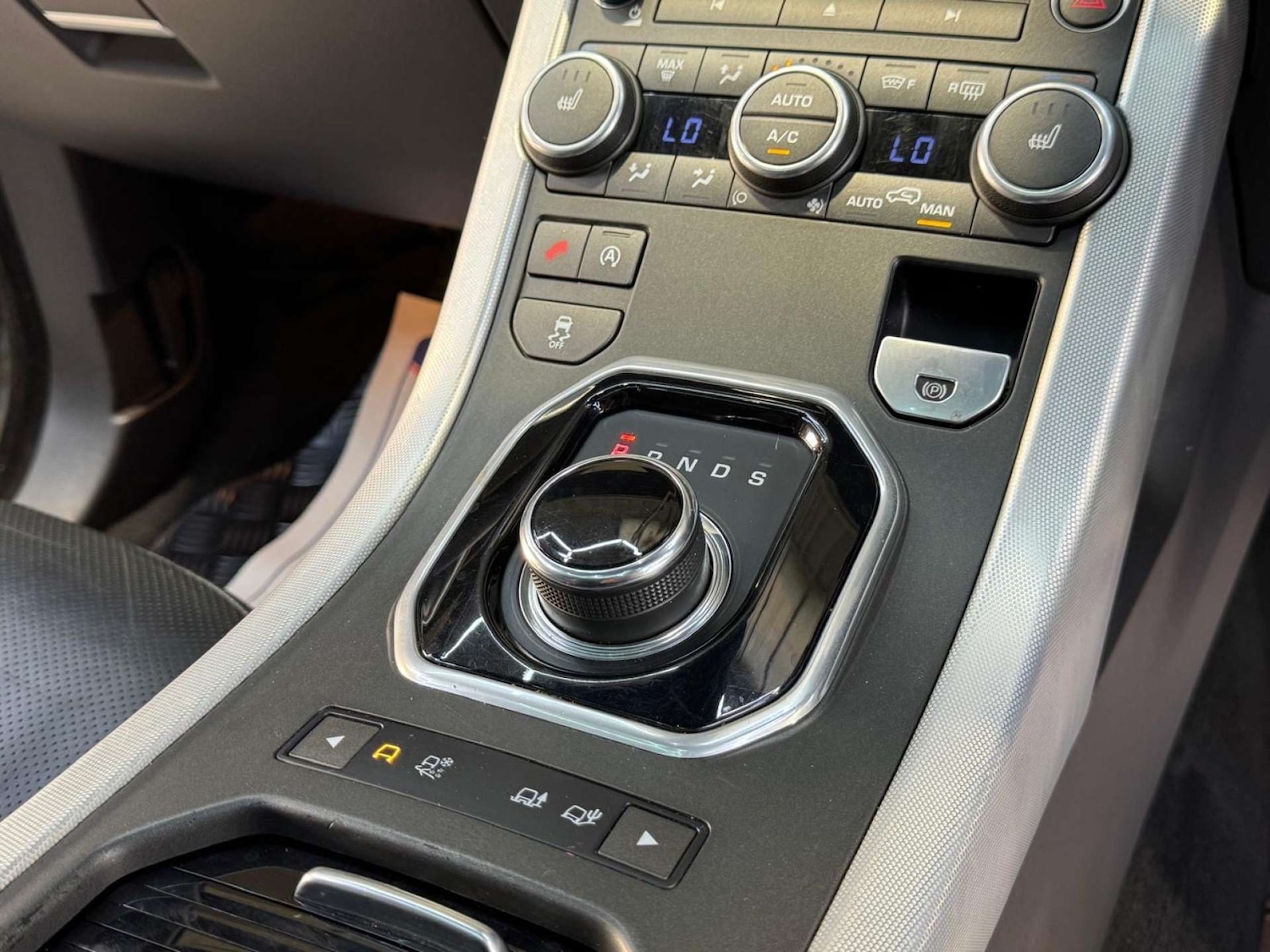 Used Land Rover Range Rover Evoque 2017 for sale - 77802718: Photo 55