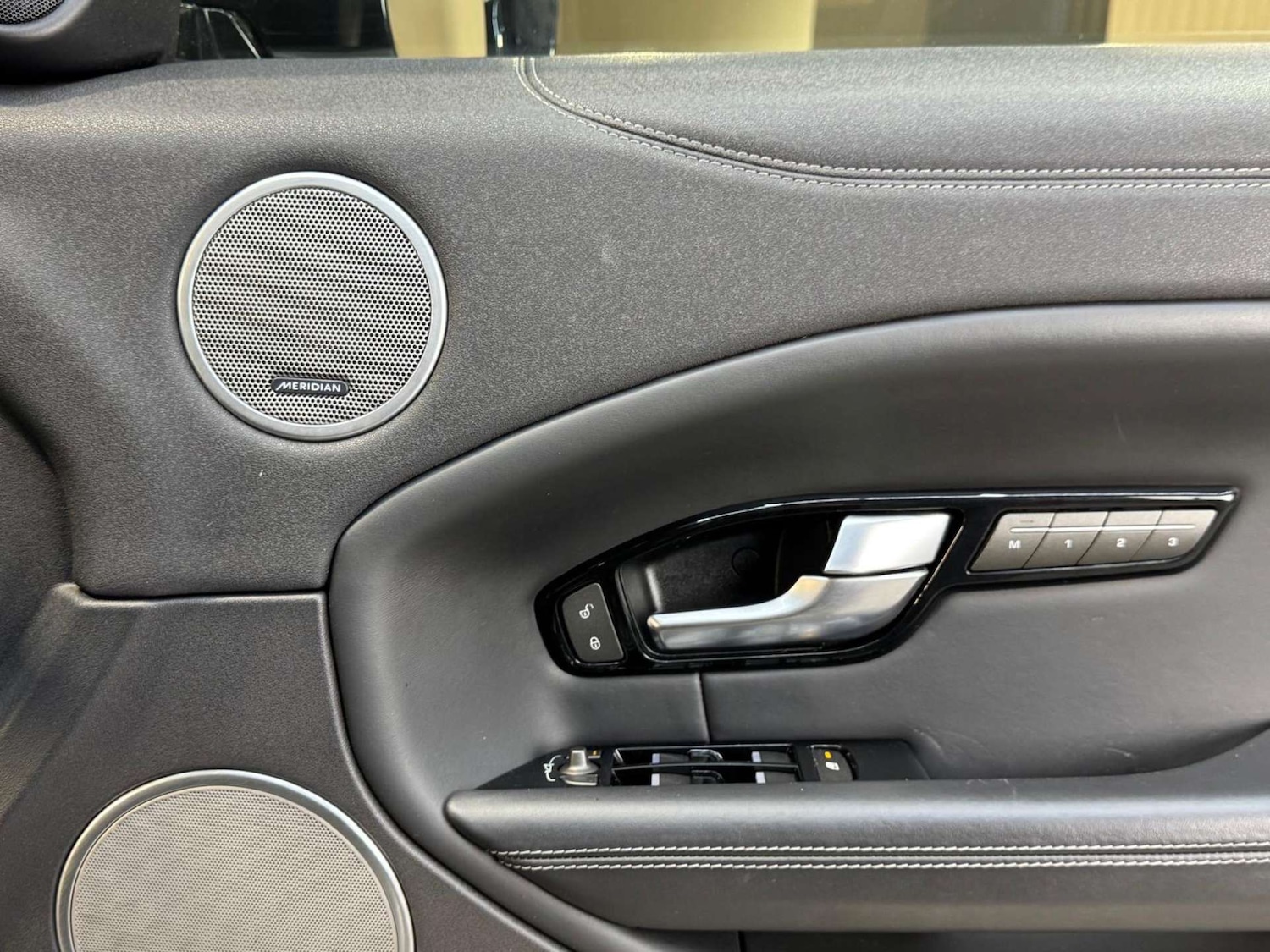 Used Land Rover Range Rover Evoque 2017 for sale - 77802718: Photo 62