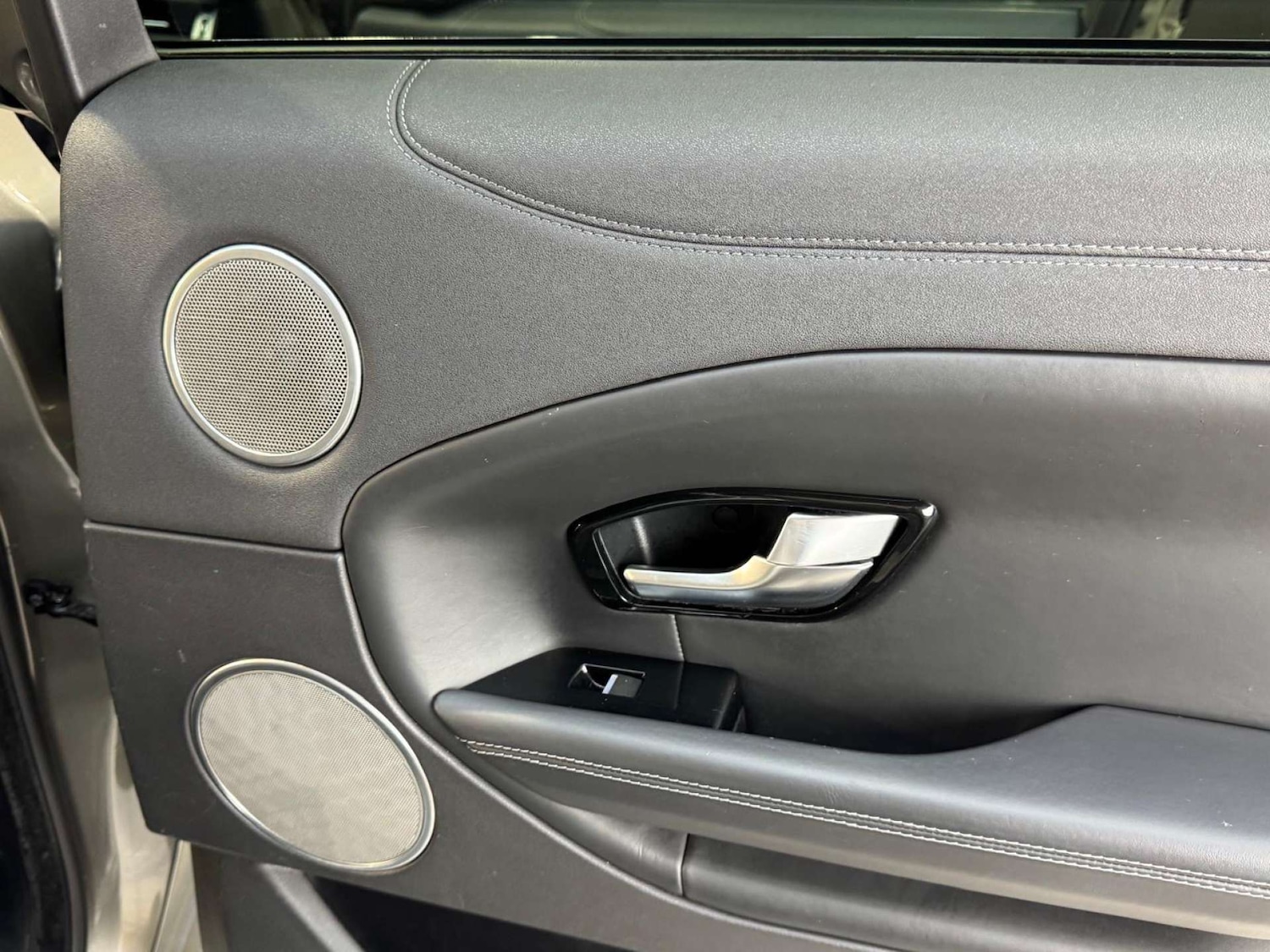 Used Land Rover Range Rover Evoque 2017 for sale - 77802718: Photo 67