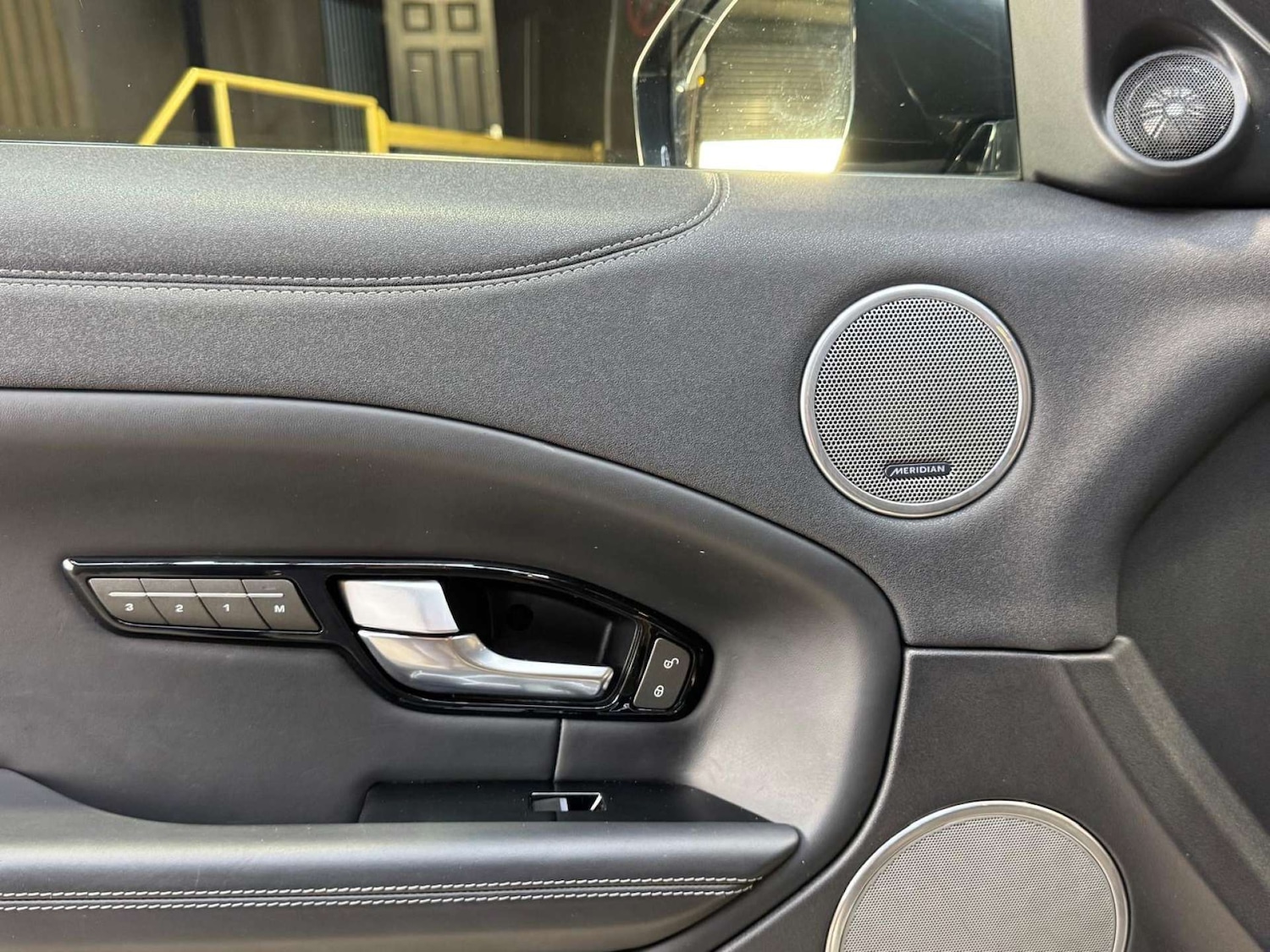 Used Land Rover Range Rover Evoque 2017 for sale - 77802718: Photo 75