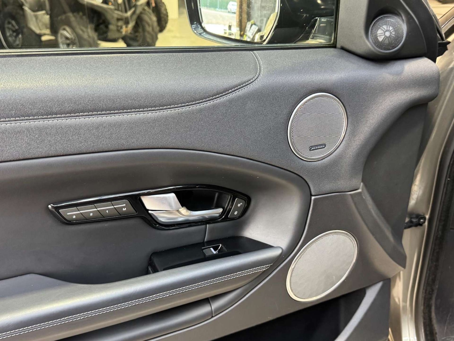 Used Land Rover Range Rover Evoque 2017 for sale - 77802718: Photo 76