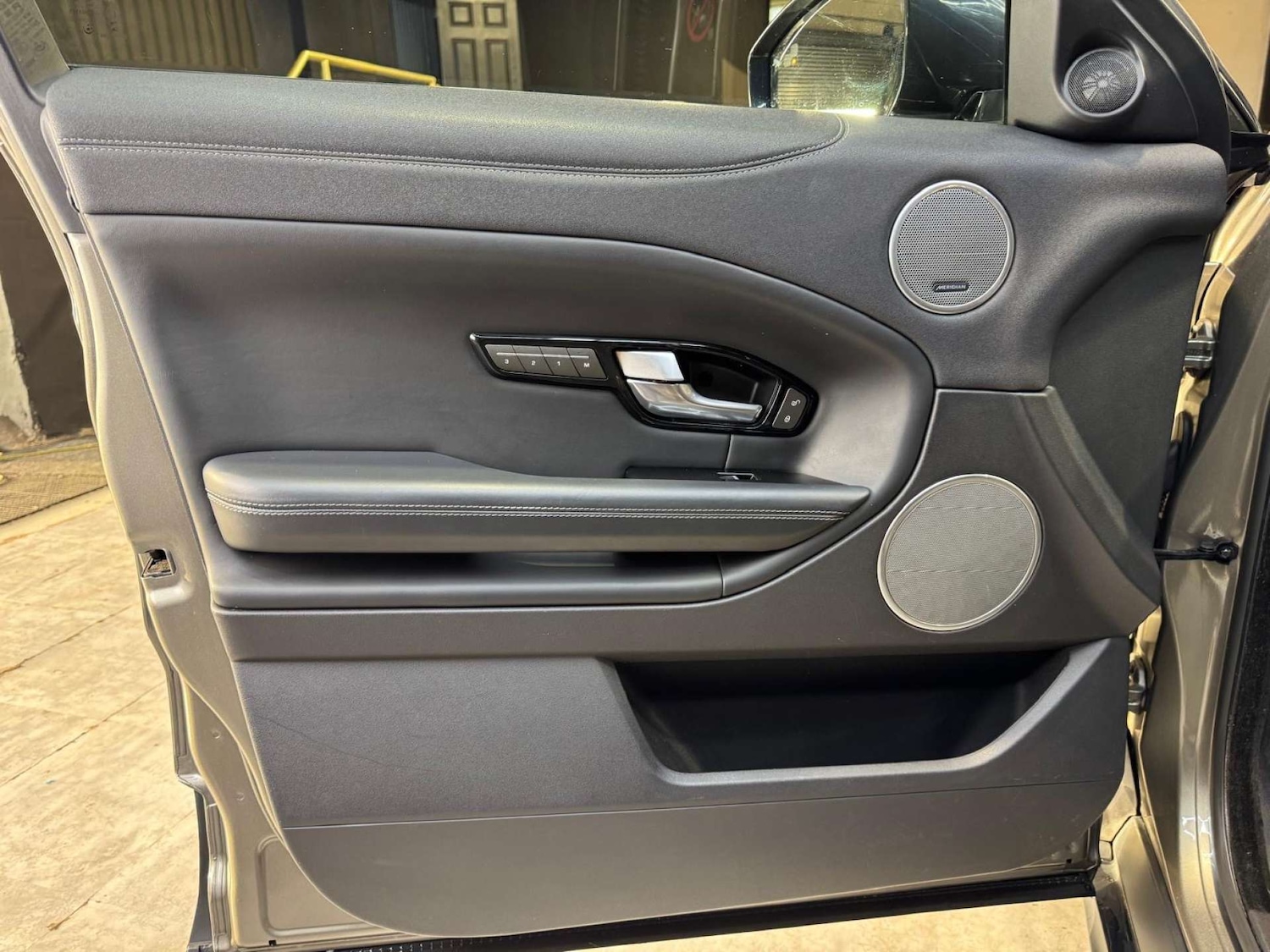 Used Land Rover Range Rover Evoque 2017 for sale - 77802718: Photo 77