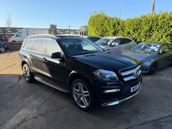 Used Mercedes-Benz GL Class 2015 for sale - 77168065: Photo
