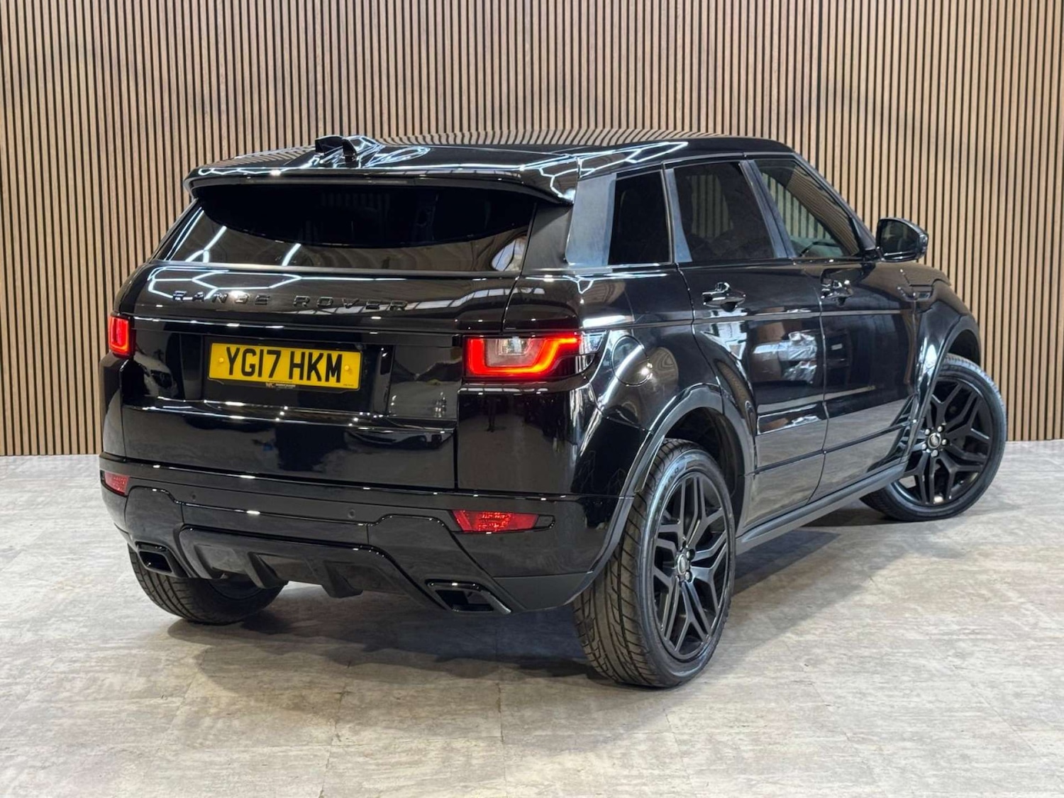 Used Land Rover Range Rover Evoque 2017 for sale - 77990077: Photo 19