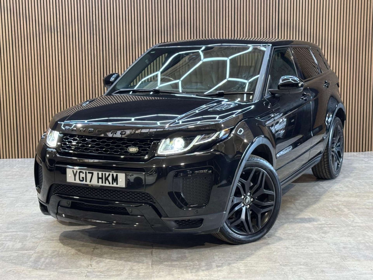 Used Land Rover Range Rover Evoque 2017 for sale - 77990077: Photo 32