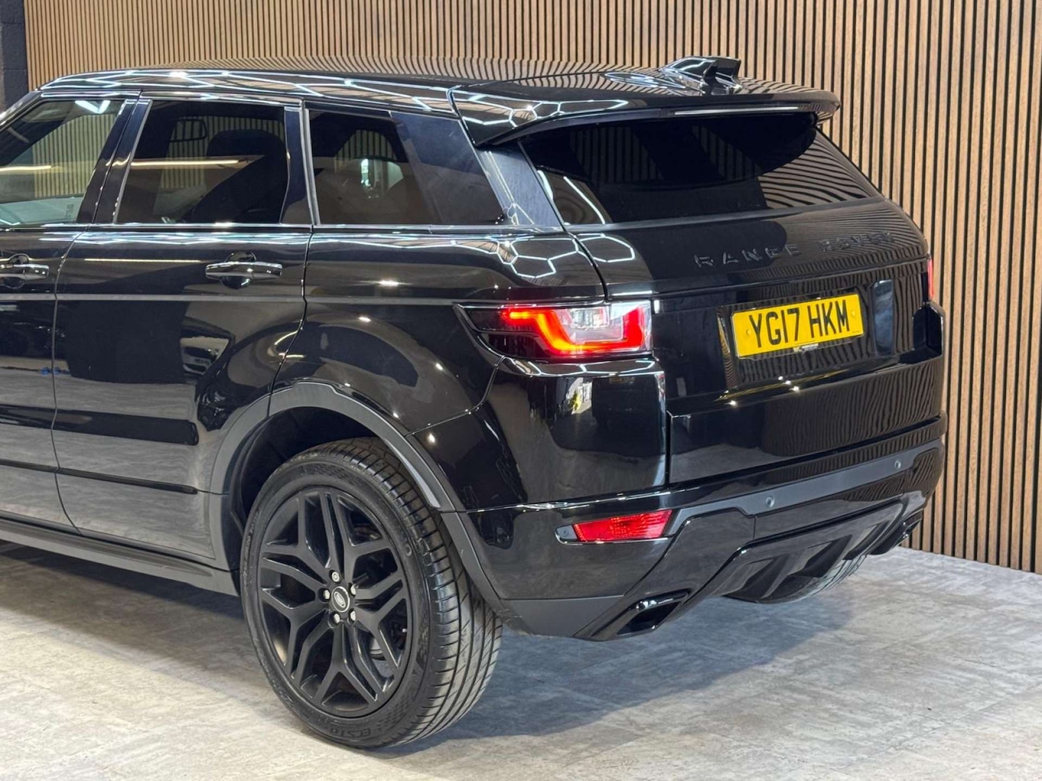 Used Land Rover Range Rover Evoque 2017 for sale - 77990077: Photo 34