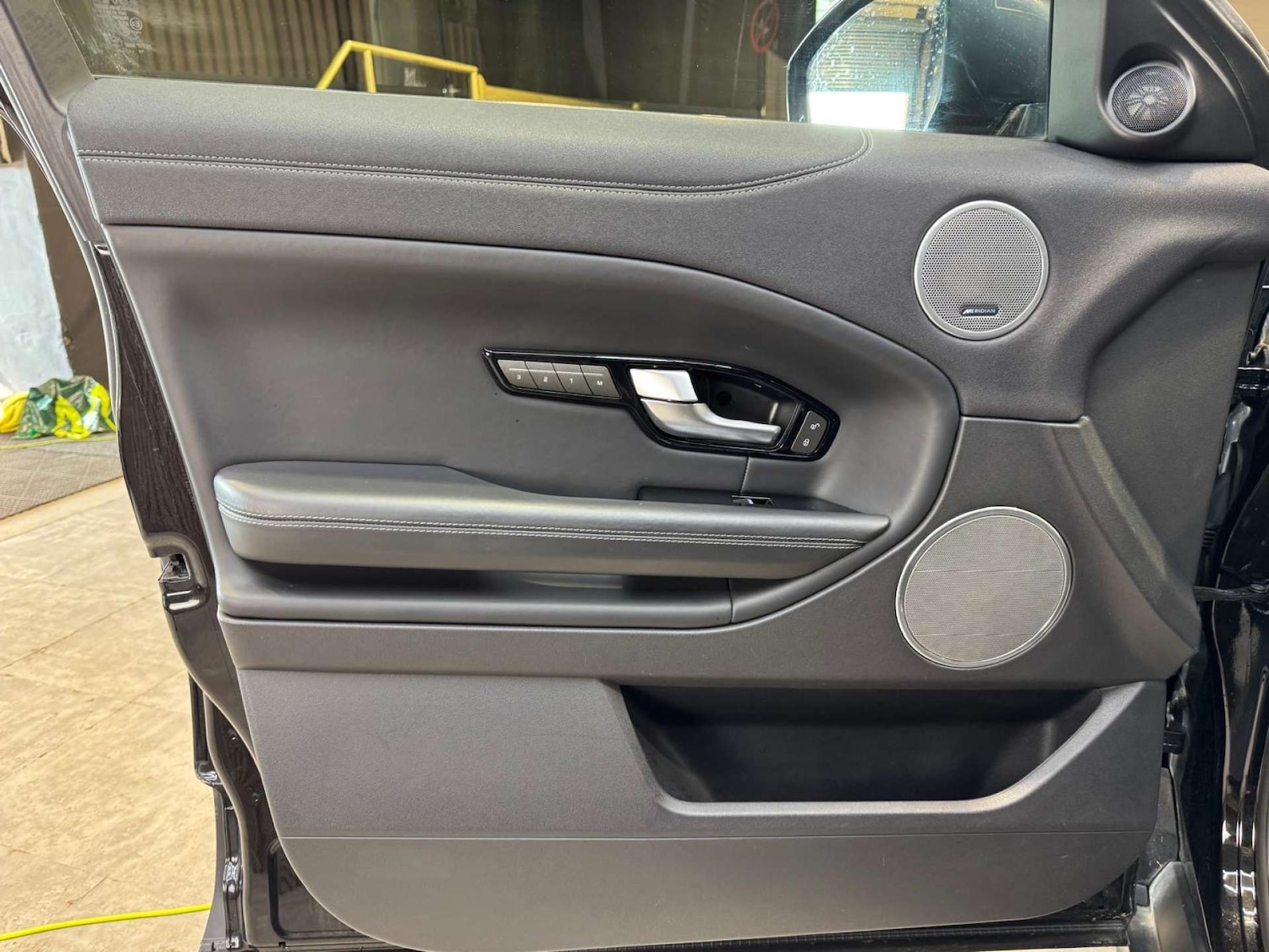 Used Land Rover Range Rover Evoque 2017 for sale - 77990077: Photo 74